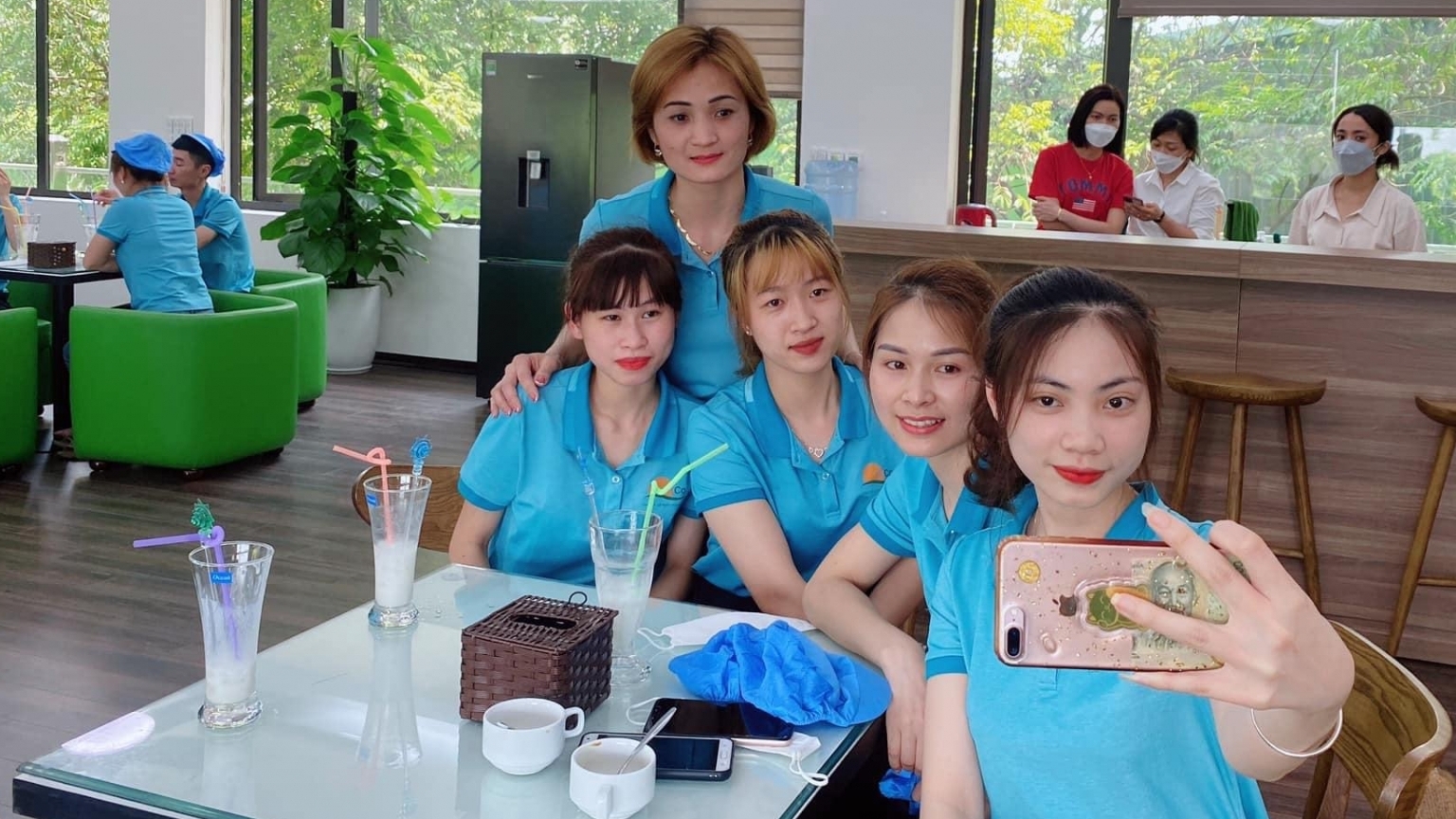 “Quán” cà phê nghe nhạc miễn phí cho công nhân