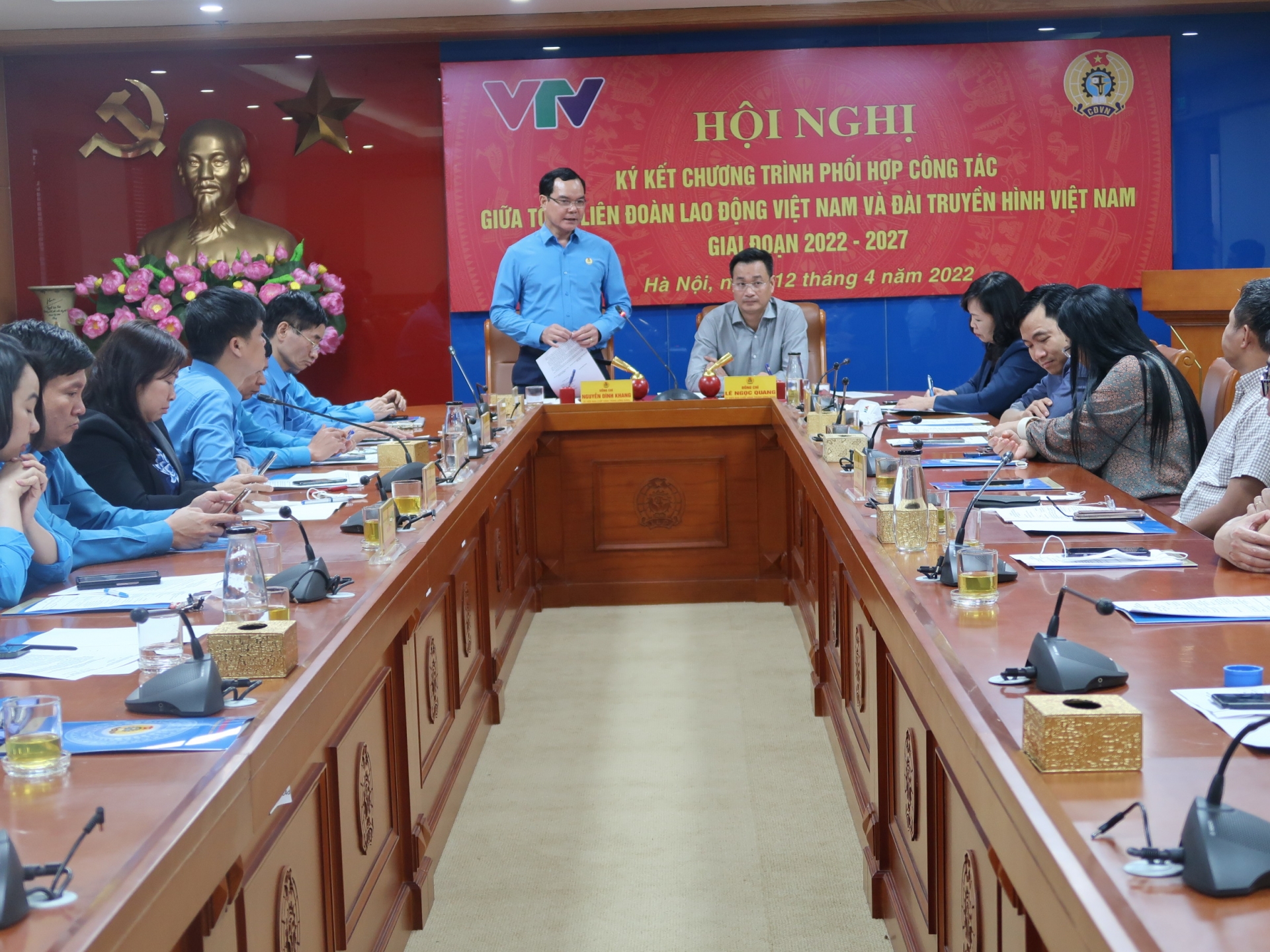 Tổng LĐLĐ Việt Nam ký chương trình phối hợp với Đài Truyền hình Việt Nam Tổng LĐLĐ Việt Nam ký chương trình phối hợp với Đài Truyền hình Việt Nam