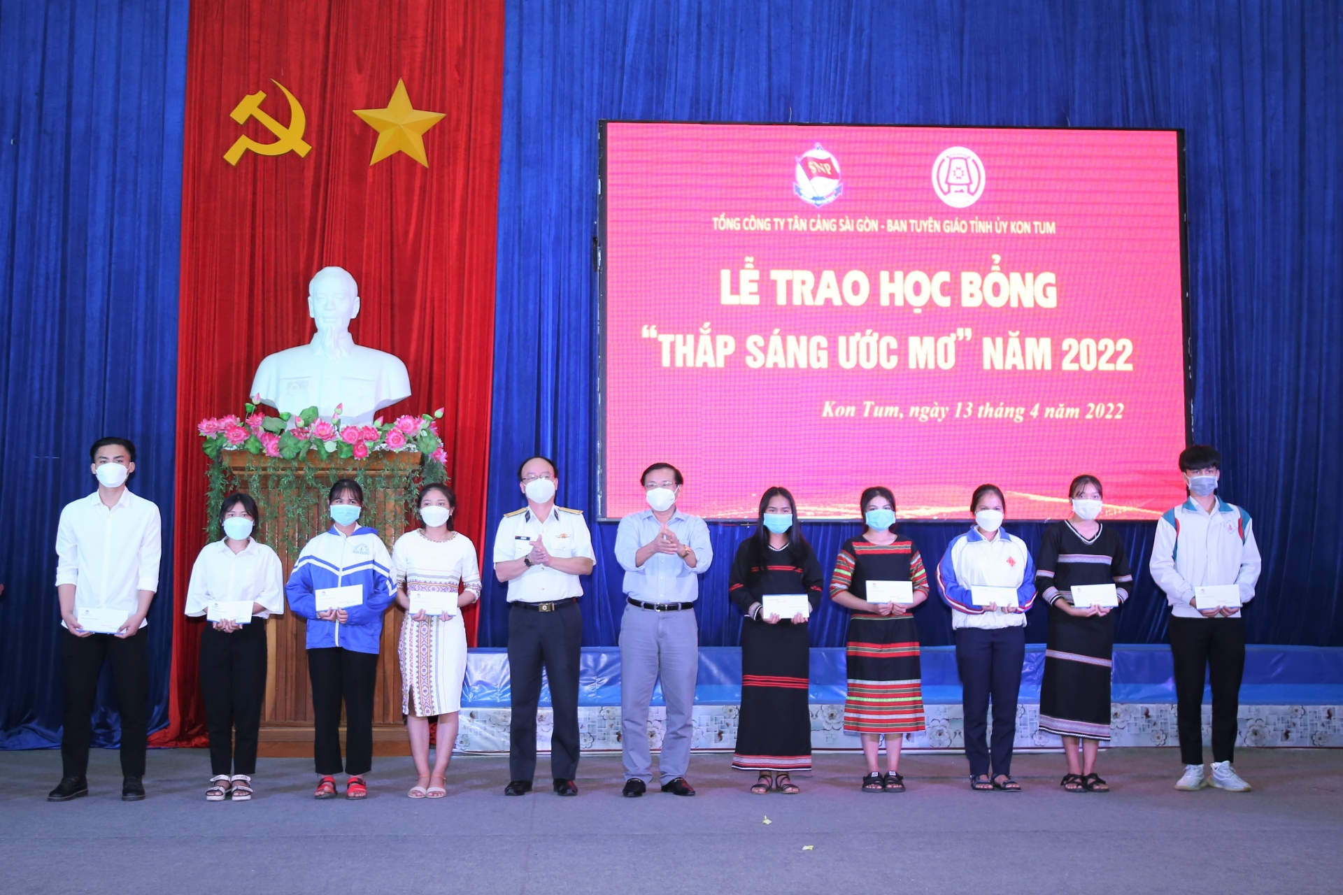 Tuyên truyền biển, đảo thu hút nguồn nhân lực chất lượng cao Tuyên truyền biển, đảo thu hút nguồn nhân lực chất lượng cao