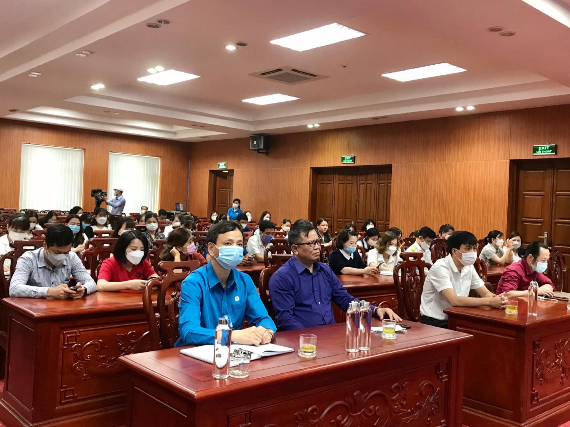 Chuyên đề “Chăm sóc sức khỏe hậu Covid-19” của Công đoàn Viên chức tỉnh Hoà Bình