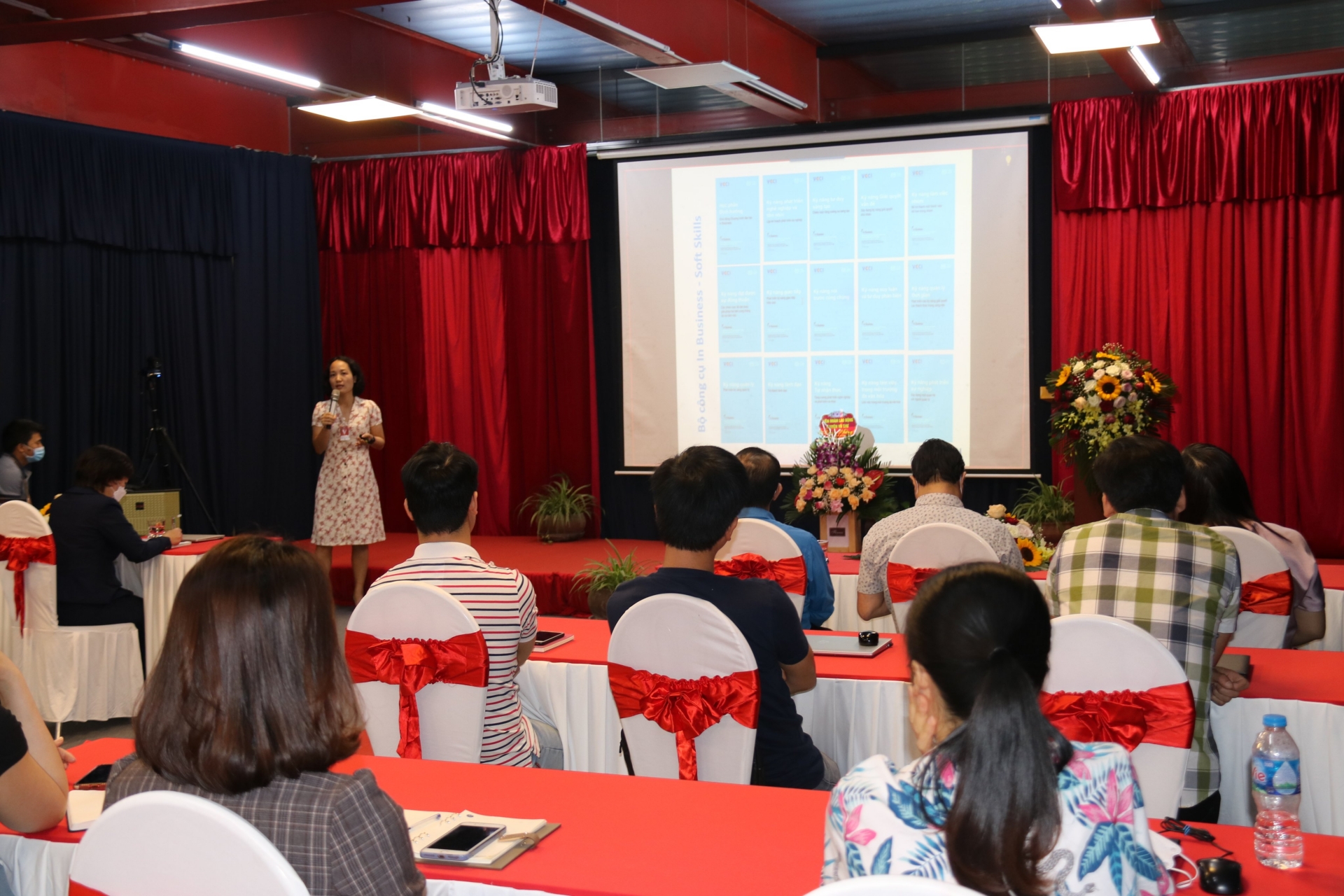 Khai mạc khoá tập huấn viên nội bộ thúc đẩy kỹ năng mềm cho người lao động Khai mạc khoá tập huấn viên nội bộ thúc đẩy kỹ năng mềm cho người lao động