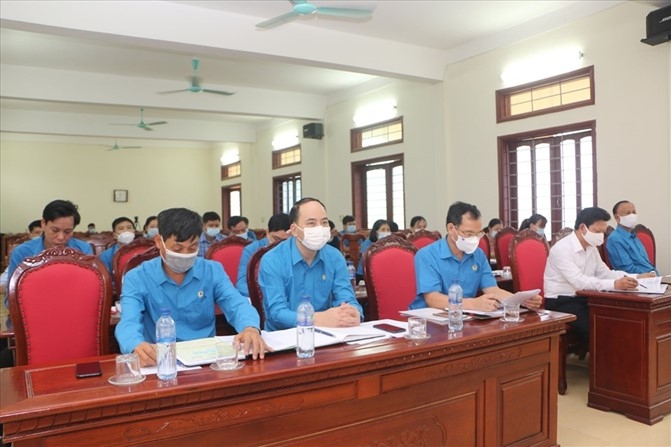 Giải pháp thực hiện tốt quy chế dân chủ ở cơ sở Giải pháp thực hiện tốt quy chế dân chủ ở cơ sở