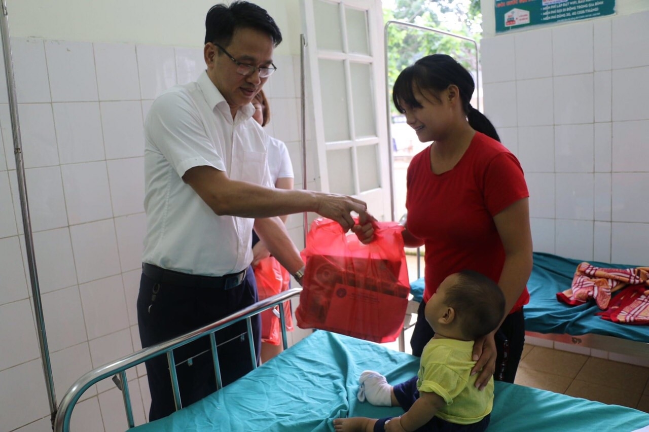 undefined CĐCS BHXH tỉnh Điện Biên: Nhiều hoạt động hướng về đoàn viên