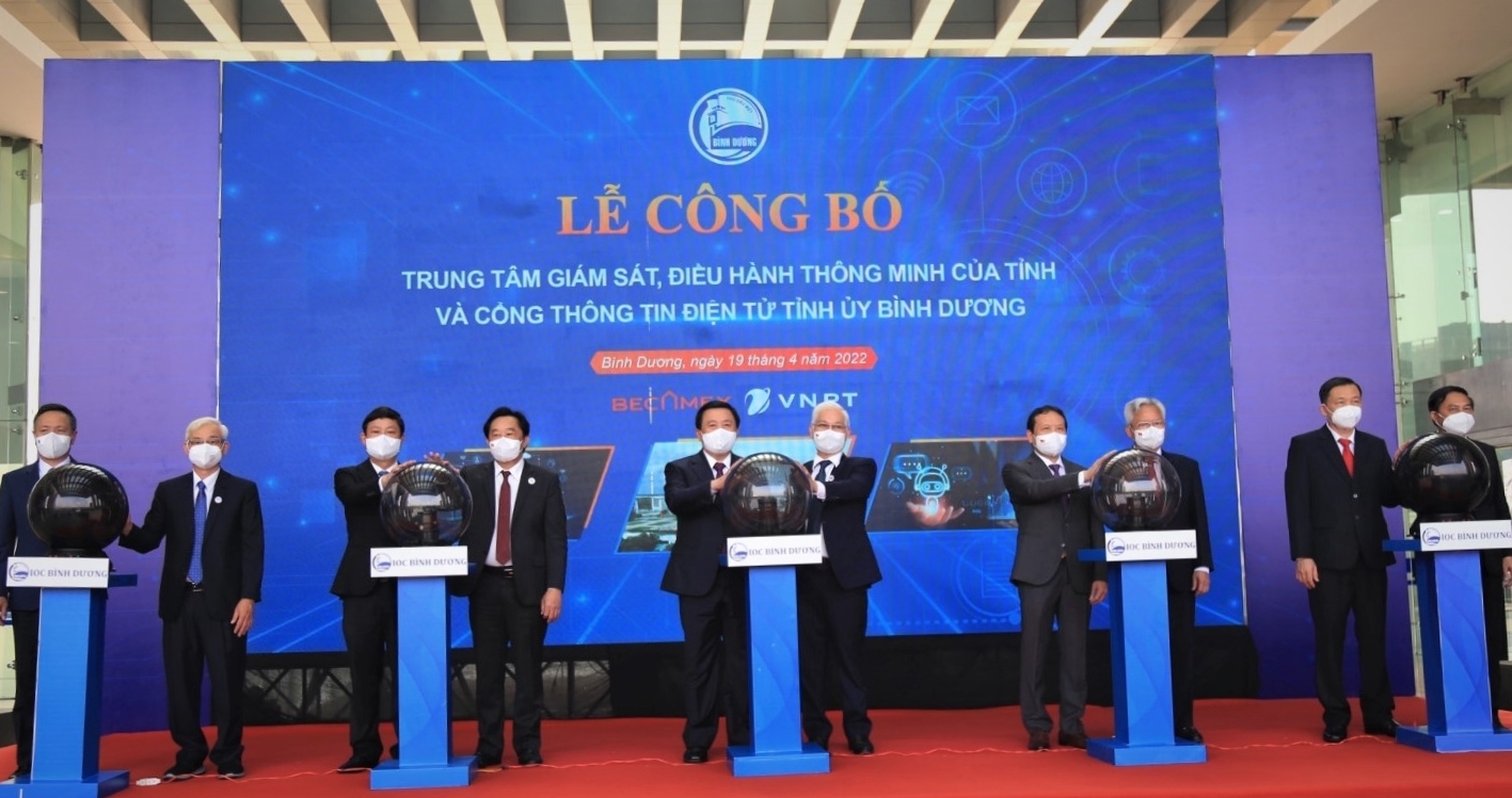 Trung tâm Giám sát, điều hành thông minh giúp lãnh đạo Bình Dương quản lý toàn diện