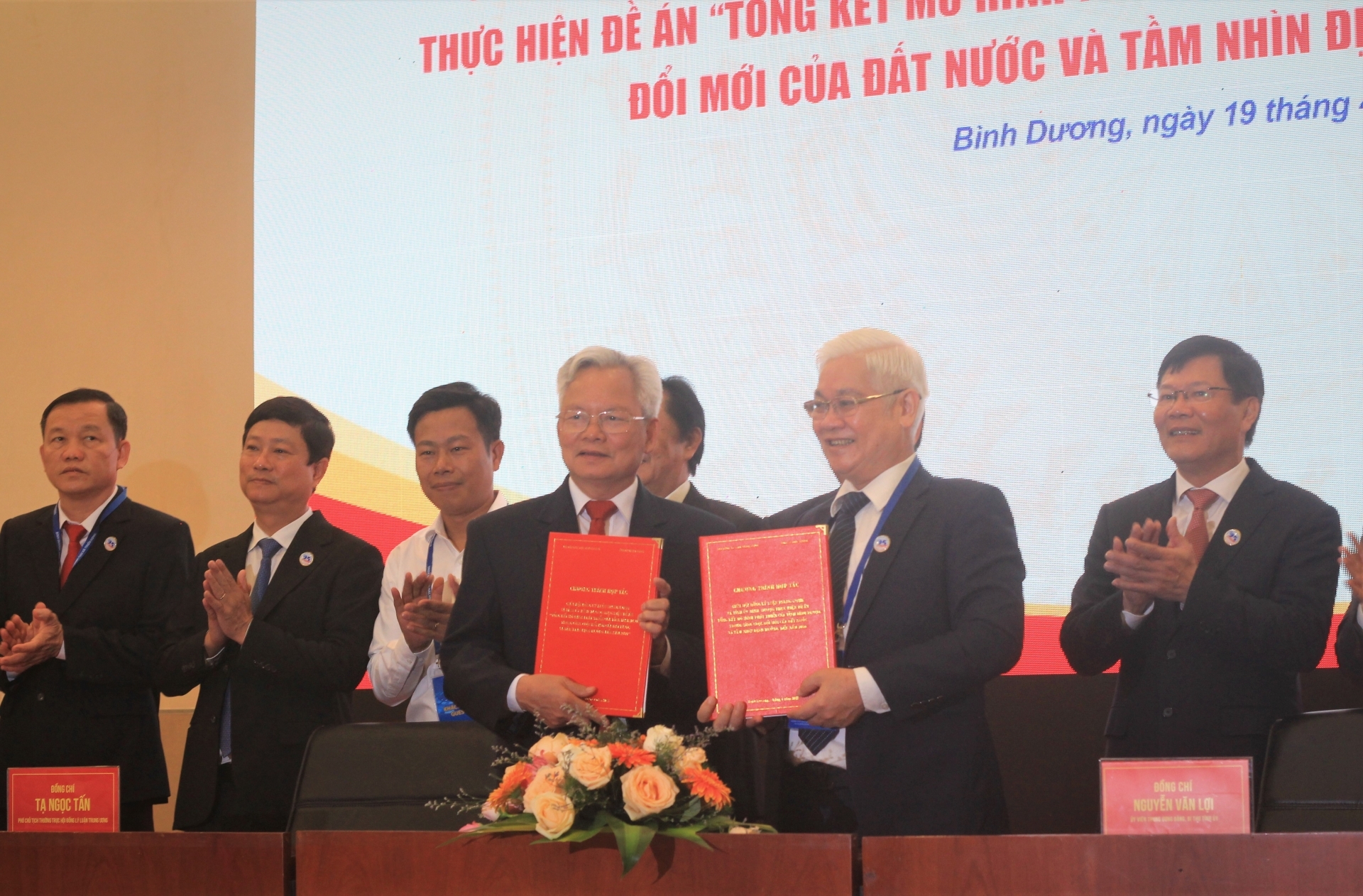 Trung tâm Giám sát, điều hành thông minh giúp lãnh đạo Bình Dương quản lý toàn diện