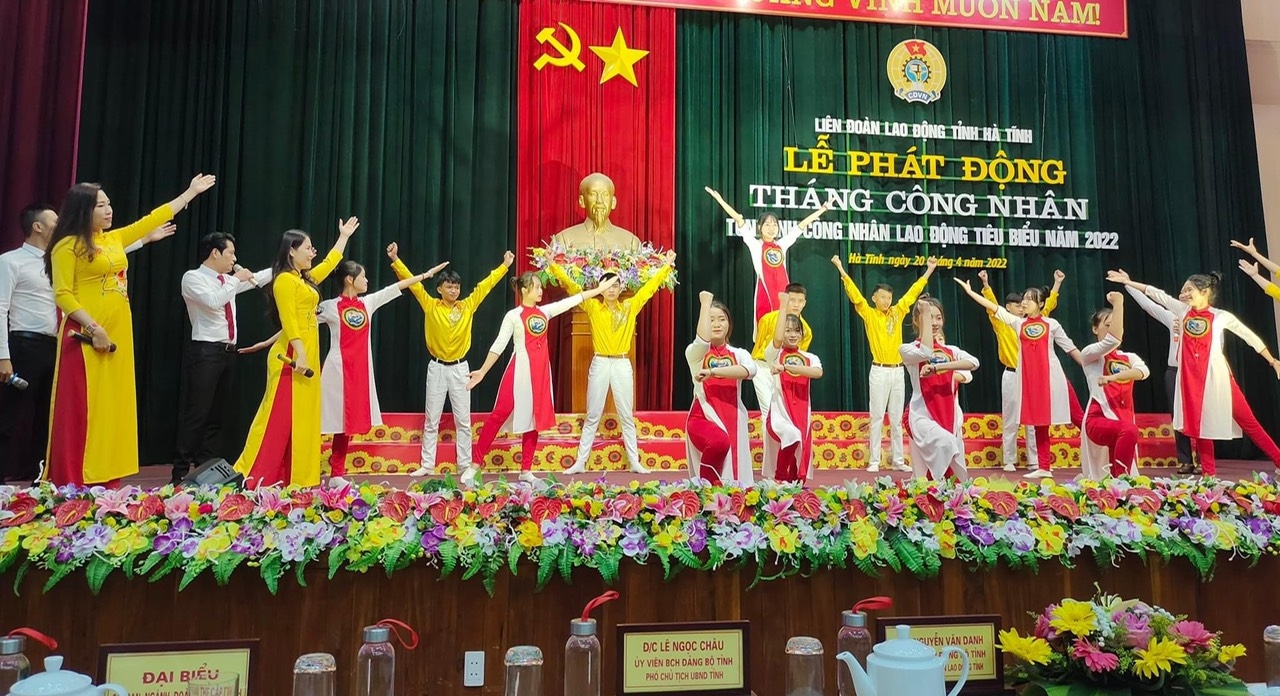 CNVCLĐ tiếp tục phát huy tinh thần đoàn kết, khát vọng vươn lên của người Hà Tĩnh
