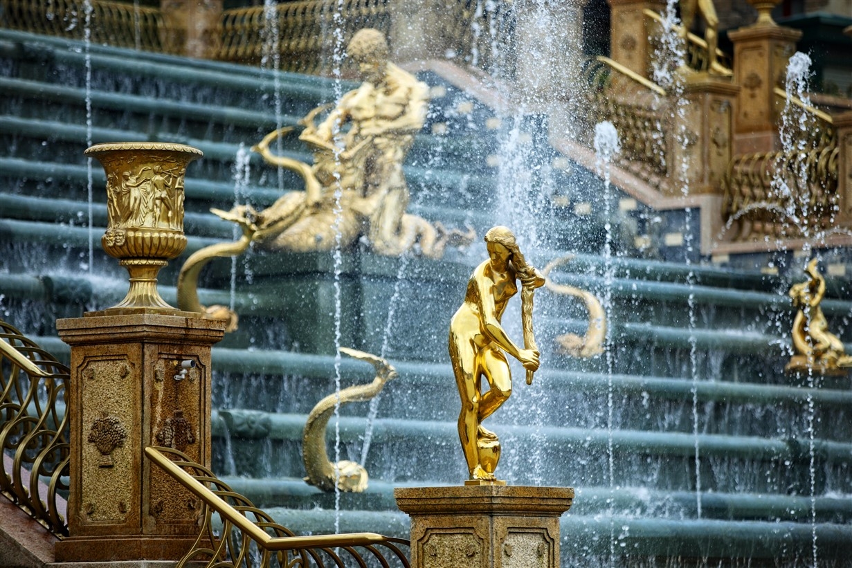 Khám phá biểu tượng du lịch mới Sun Group vừa ra mắt tại Bà Nà Hills Khám phá biểu tượng du lịch mới Sun Group vừa ra mắt tại Bà Nà Hills