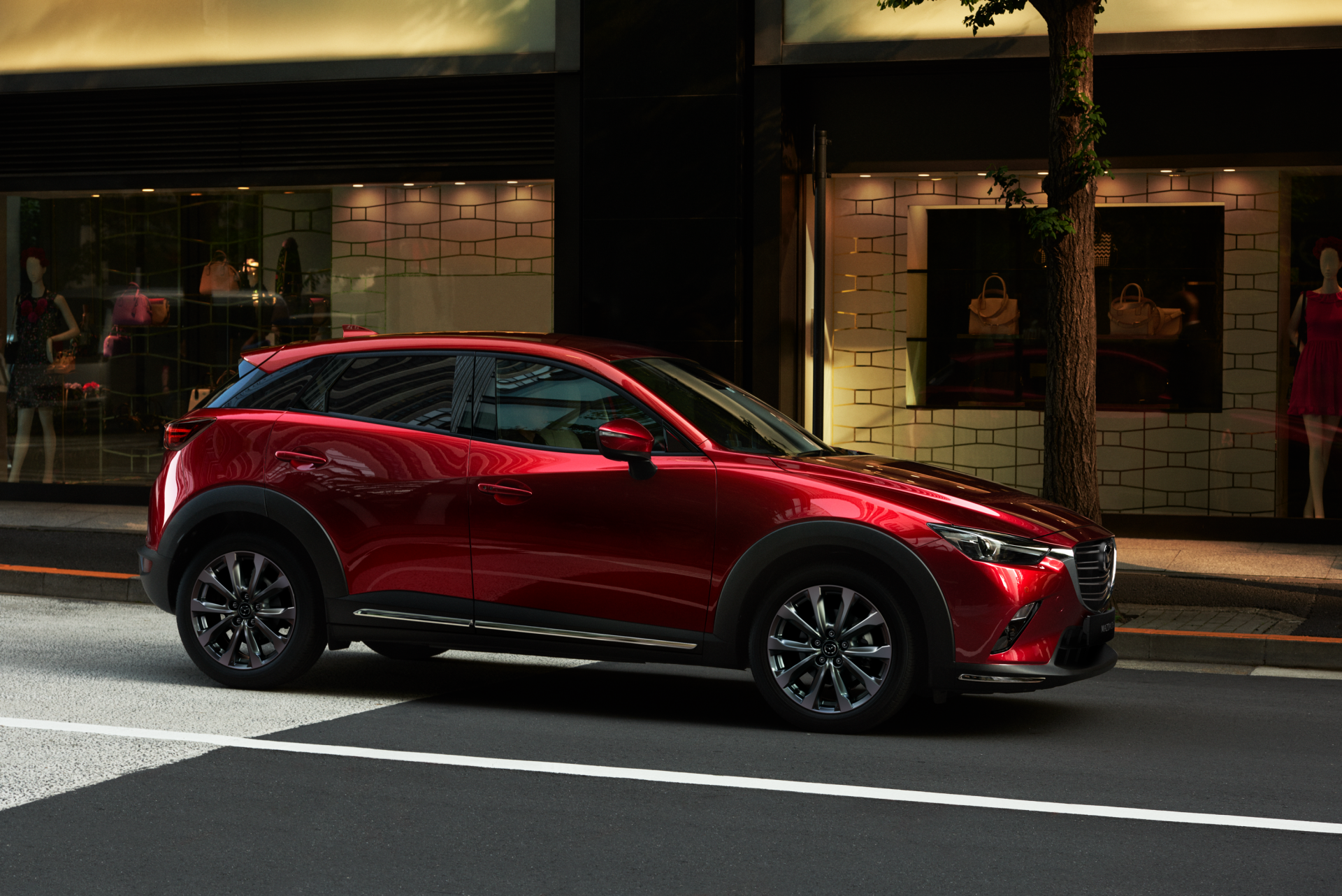 Lợi thế của Mazda CX-3, CX-30 trong phân khúc SUV đô thị tầm 900 triệu đồng