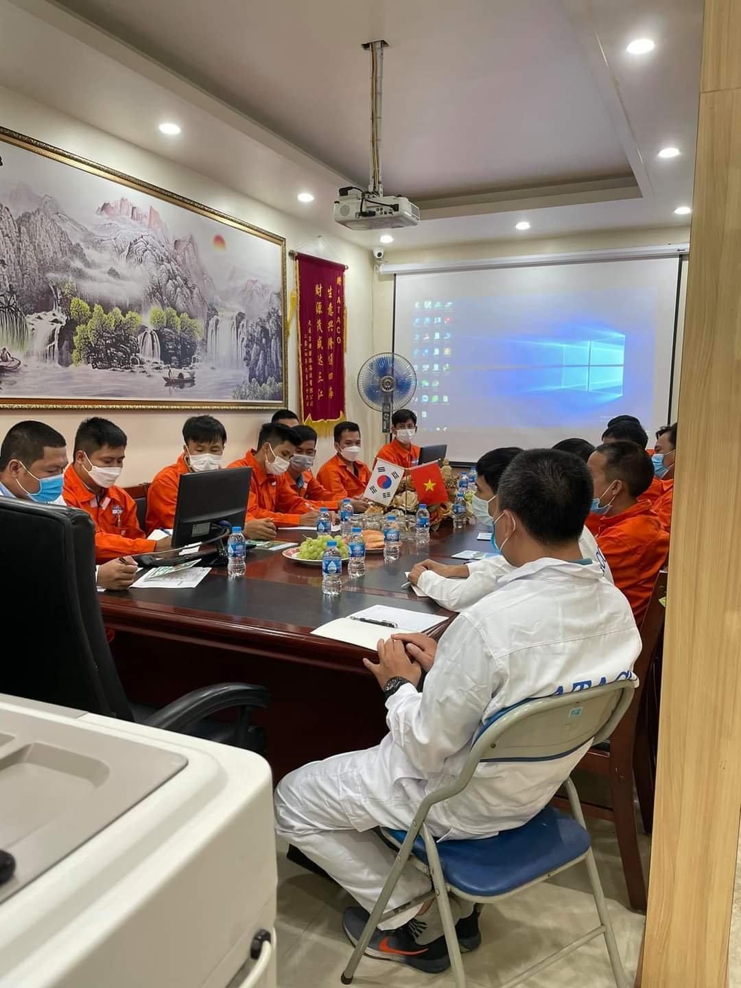 Hỗ trợ hằng tháng cho con thuyền viên tử vong do tai nạn lao động Hỗ trợ hằng tháng cho con thuyền viên tử vong do tai nạn lao động