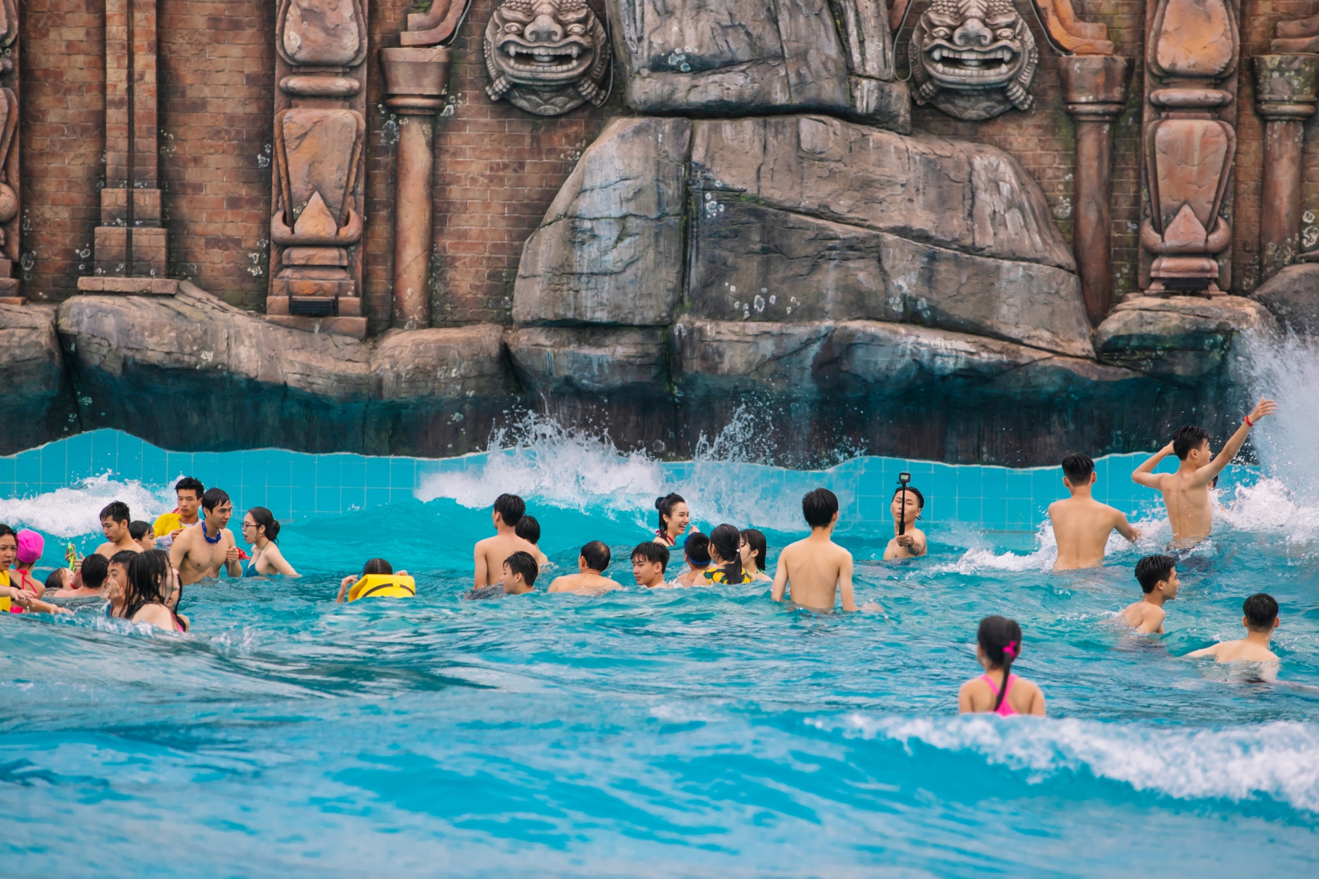 Vui không giới hạn, đón trọn niềm vui hè này tại Sun World Halong Complex Vui không giới hạn, đón trọn niềm vui hè này tại Sun World Halong Complex