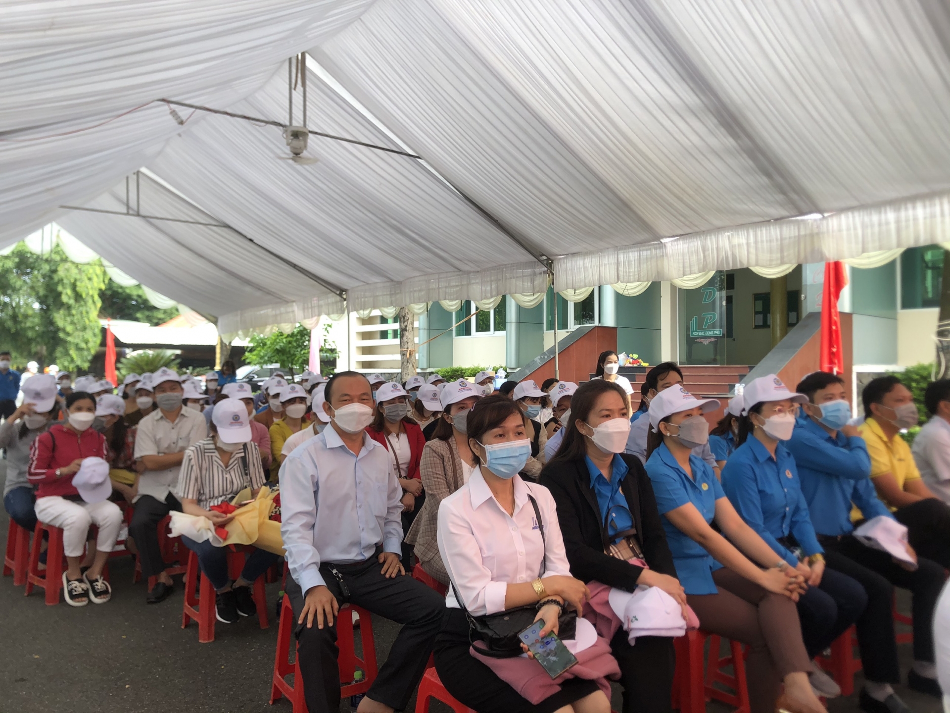 Công đoàn Bình Phước tập trung chăm lo cho đoàn viên, NLĐ trong Tháng Công nhân