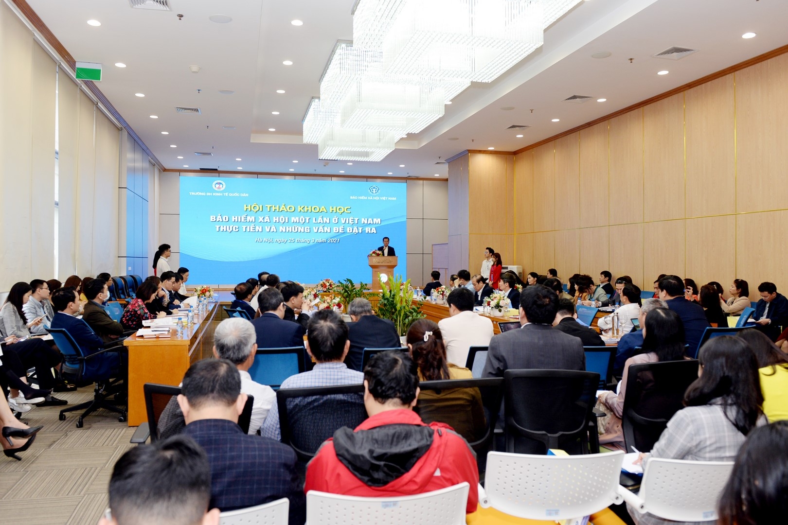 Tác động của xu hướng bảo hiểm xã hội một lần đến thu nhập cho người lao động Tác động của xu hướng bảo hiểm xã hội một lần đến thu nhập cho người lao động