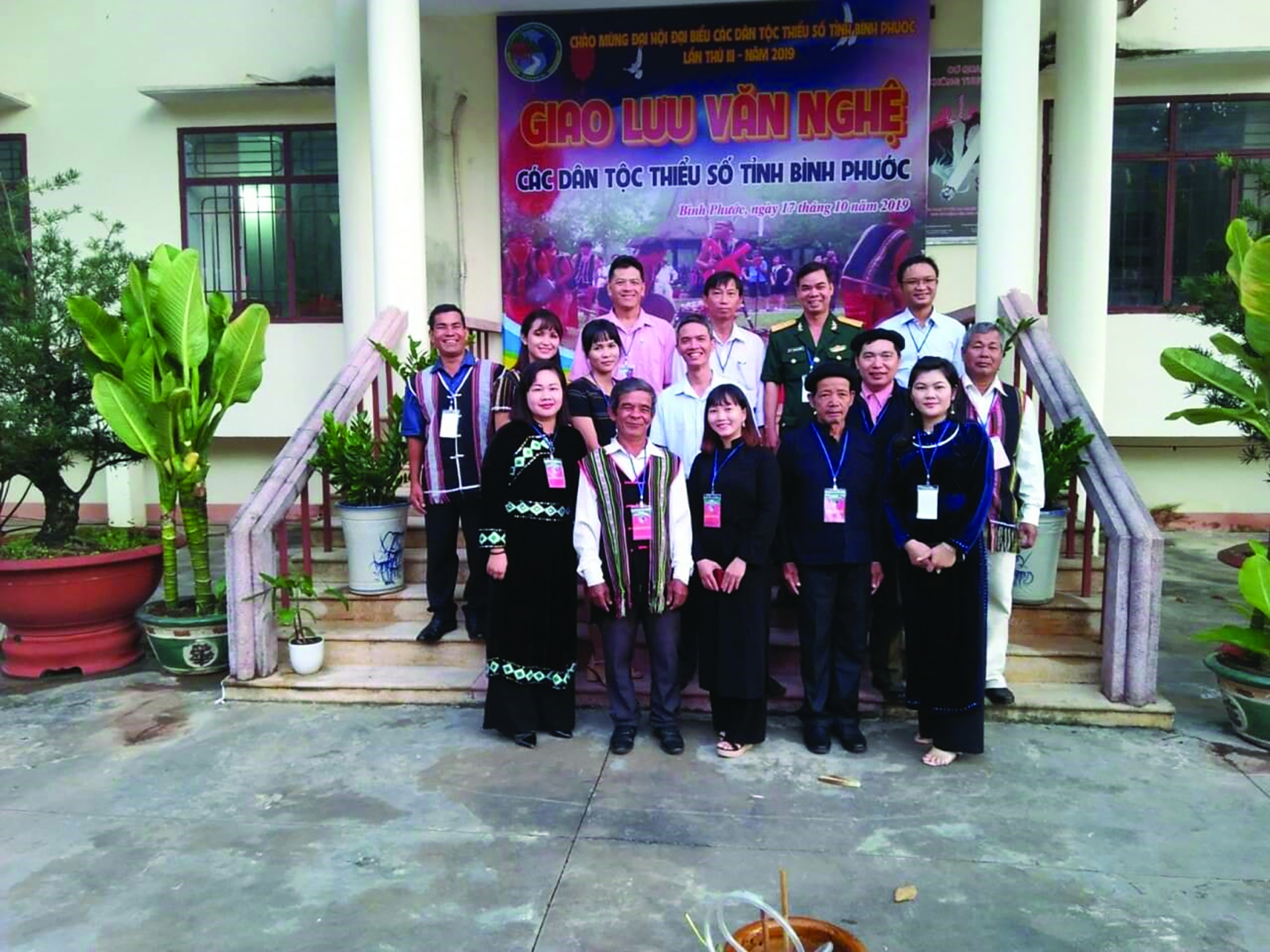 Tấm lòng, trách nhiệm của người đi trước