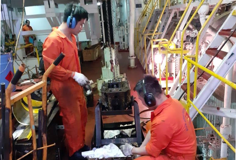 Thu nhập của sĩ quan, thuyền viên năm 2021 tăng 30%