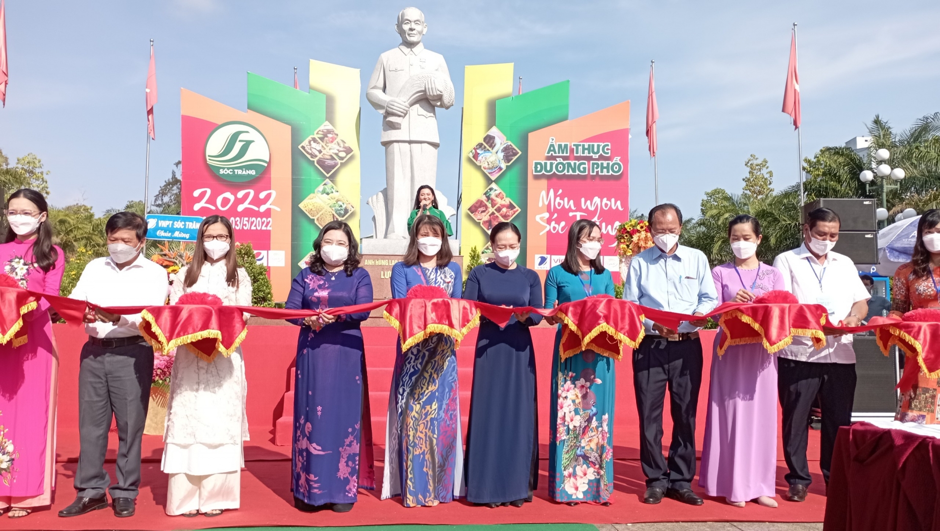 Khai mạc Liên hoan ẩm thực đường phố Khai mạc Liên hoan ẩm thực đường phố