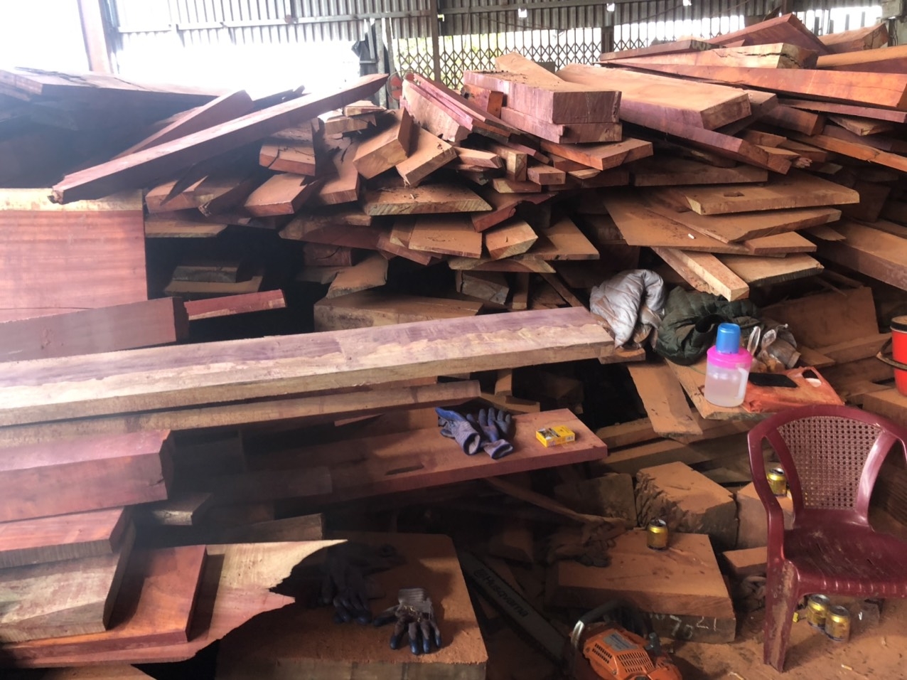 Nhận diện nguy cơ và các giải pháp phòng ngừa tại làng nghề chế biến gỗ