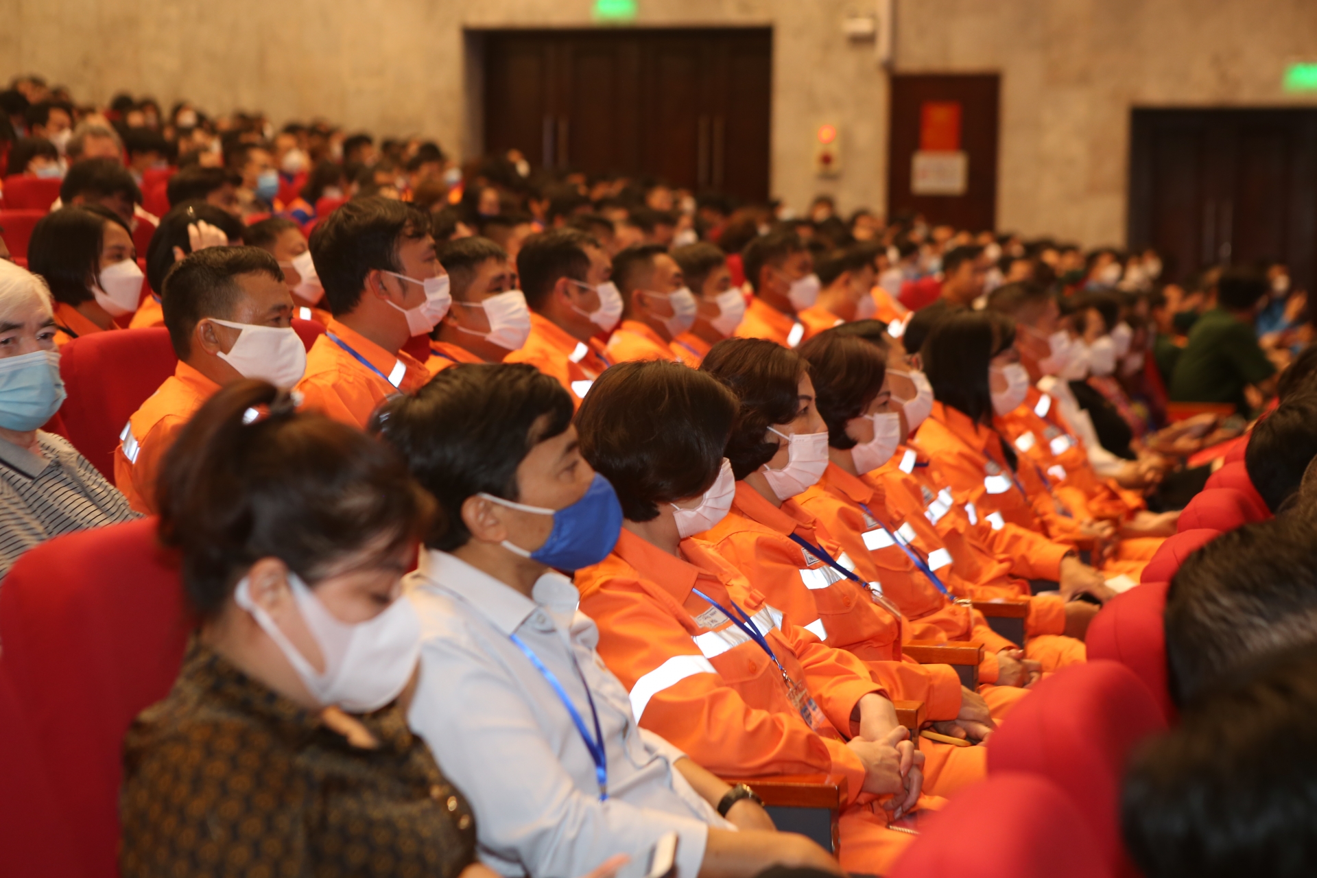 “Công nhân Việt Nam: Tiên phong, sáng tạo, trách nhiệm, an toàn, thích ứng"