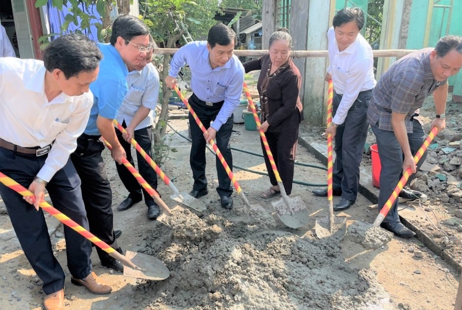 LĐLĐ tỉnh Quảng Trị: Khởi công nhà tình nghĩa, mang ước mơ đến với gia đình chính sách