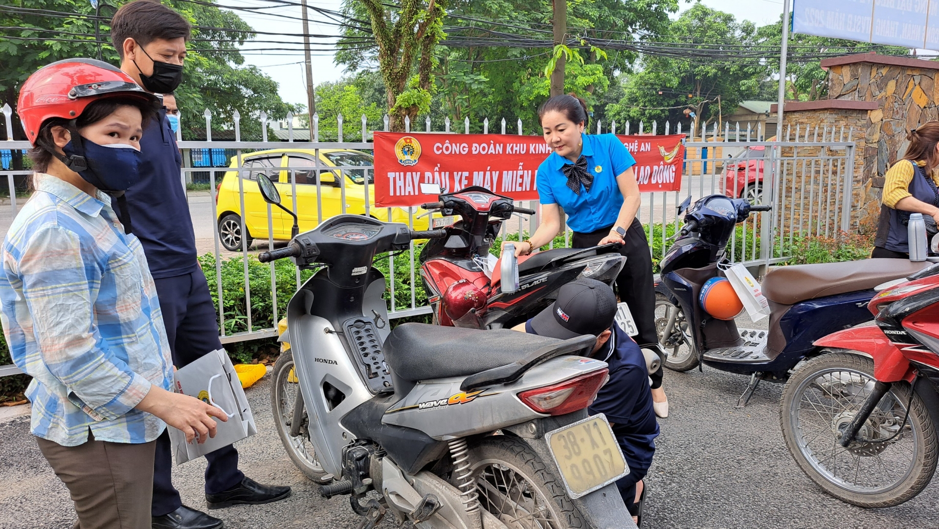 LĐLĐ tỉnh Nghệ An phát động Tháng Công nhân năm 2022 LĐLĐ tỉnh Nghệ An phát động Tháng Công nhân năm 2022