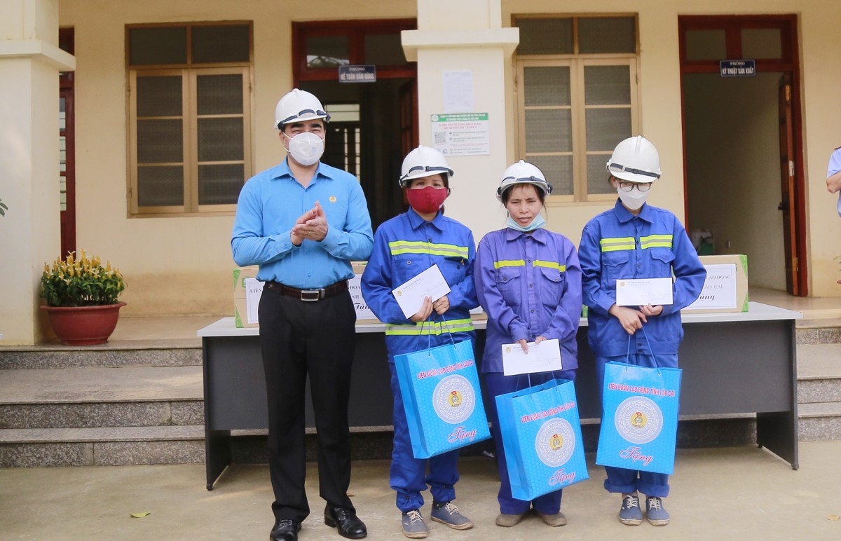 Tháng 5 trọng điểm: Công đoàn Lào Cai sẵn sàng nghe công nhân nói