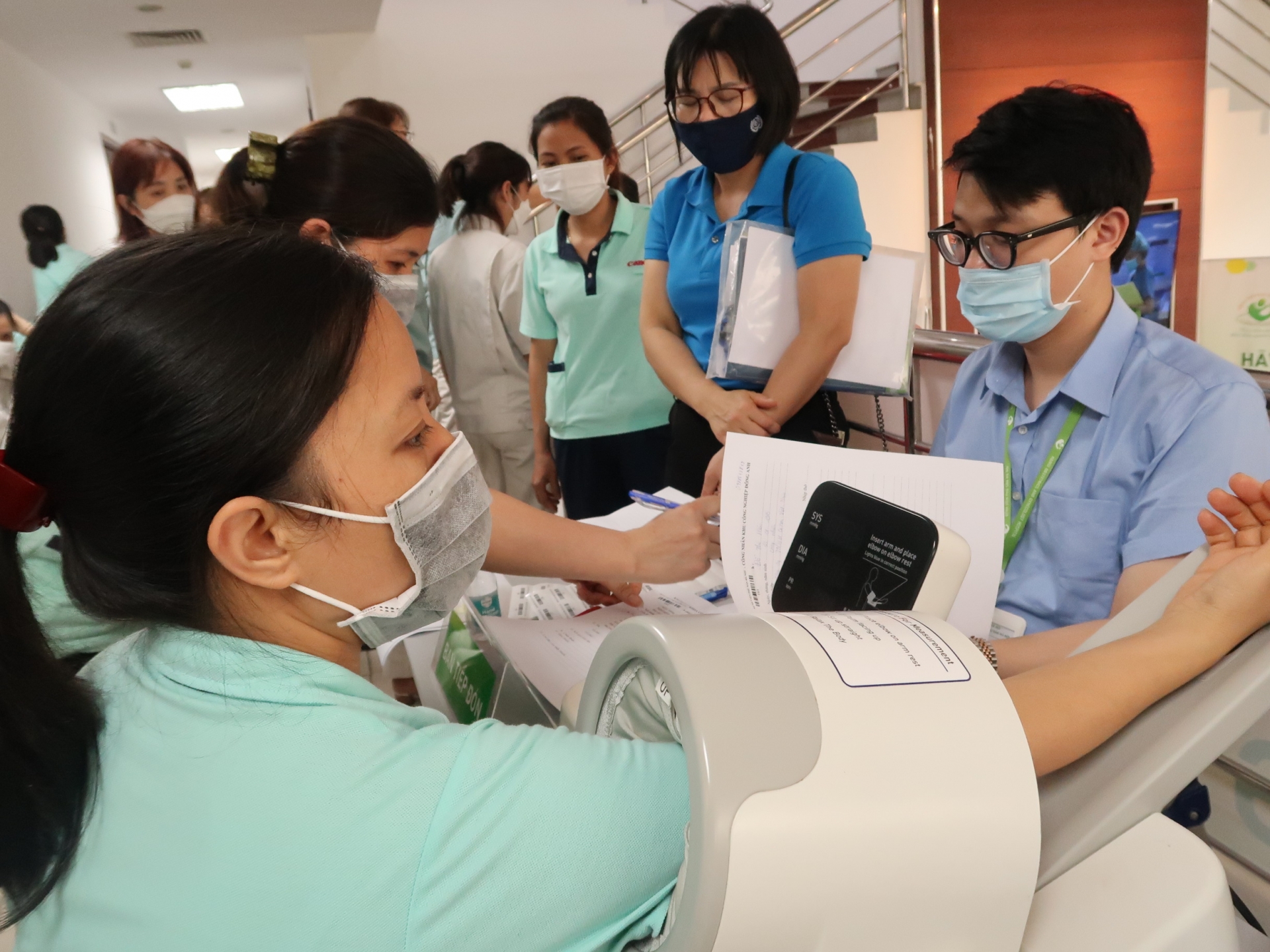 Bài 2: Cơ sở xây dựng lực lượng lao động năng suất, tiến bộ Bài 2: Cơ sở xây dựng lực lượng lao động năng suất, tiến bộ