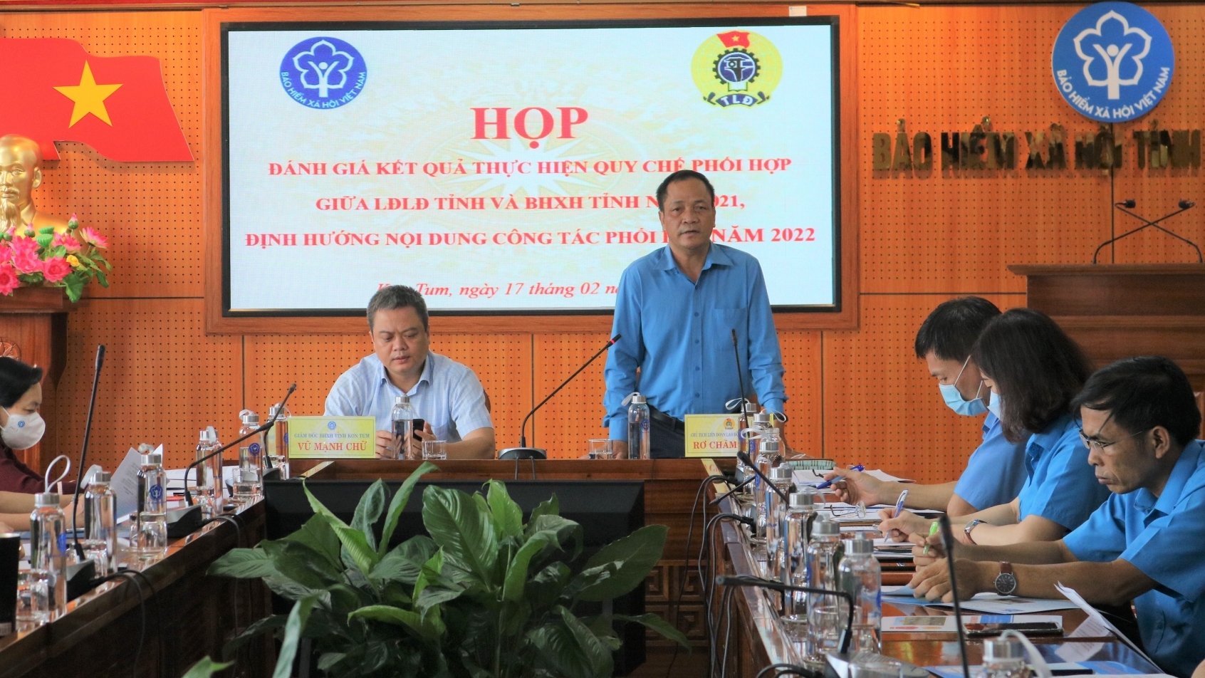 Kon Tum: LĐLĐ và BHXH tỉnh tăng cường phối hợp để bảo đảm quyền lợi cho người lao động