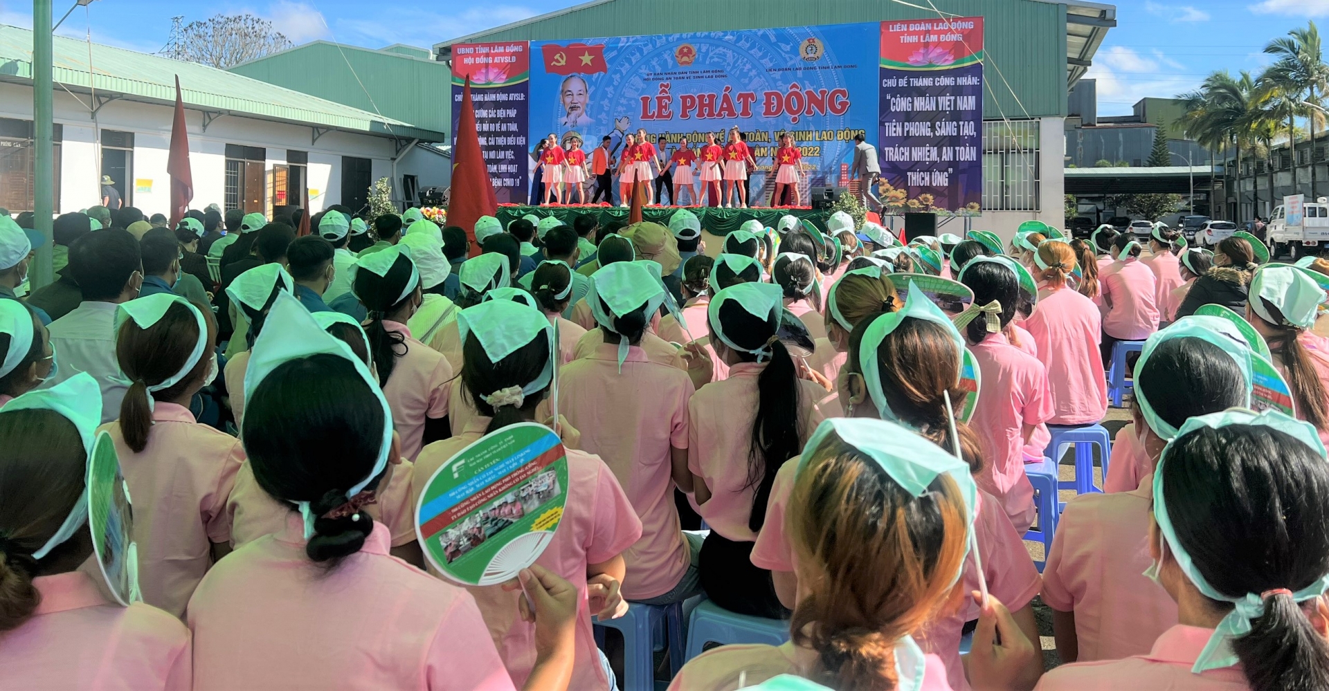 Lâm Đồng: Tưng bừng các hoạt động Tháng Công nhân