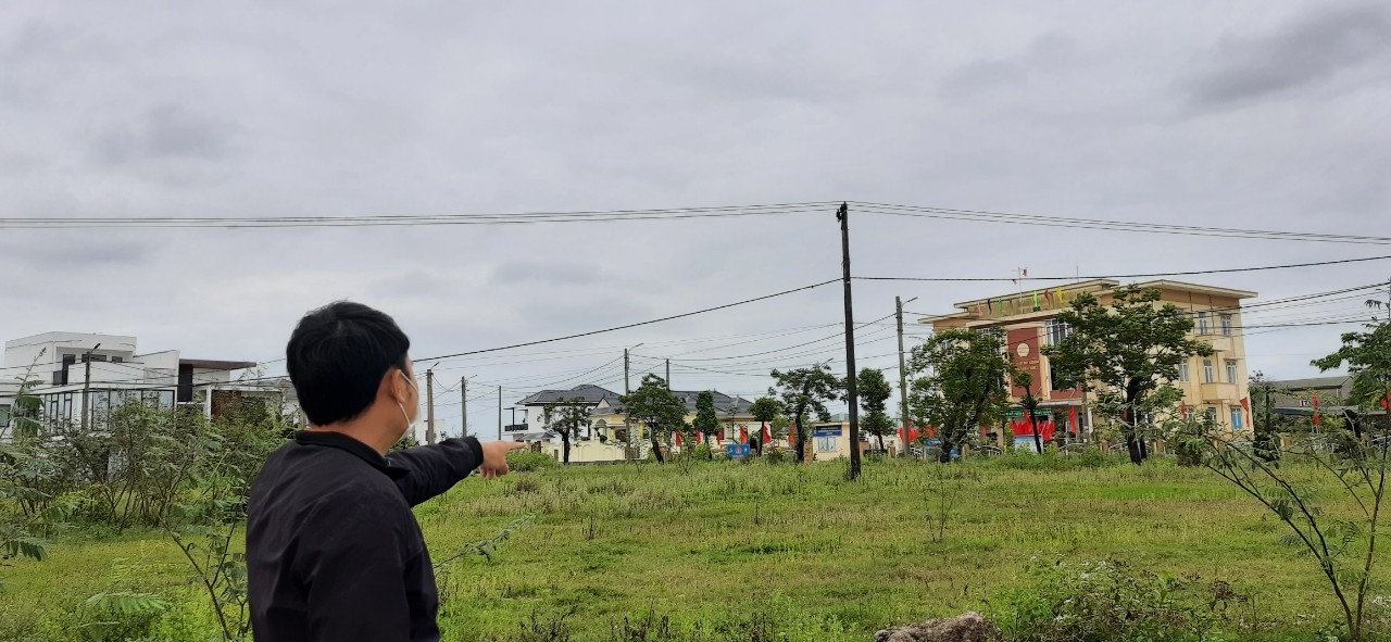 Vụ Chủ tịch phường sai phạm có hệ thống  ở Quảng Trị: Chuyển hồ sơ sang cơ quan Công an