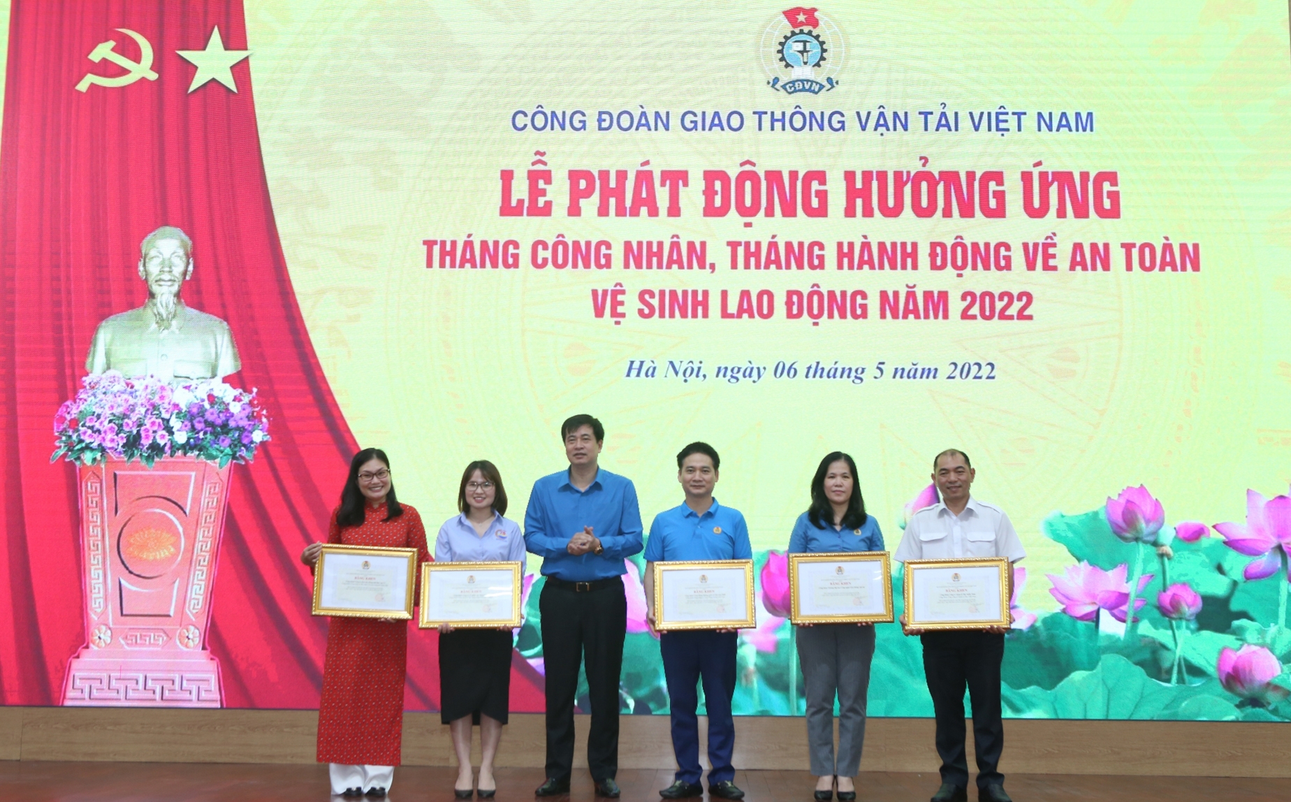 Ngành Giao thông vận tải hưởng ứng Tháng hành động về ATVSLĐ, Tháng Công nhân năm 2022 Ngành Giao thông vận tải hưởng ứng Tháng hành động về ATVSLĐ, Tháng Công nhân năm 2022