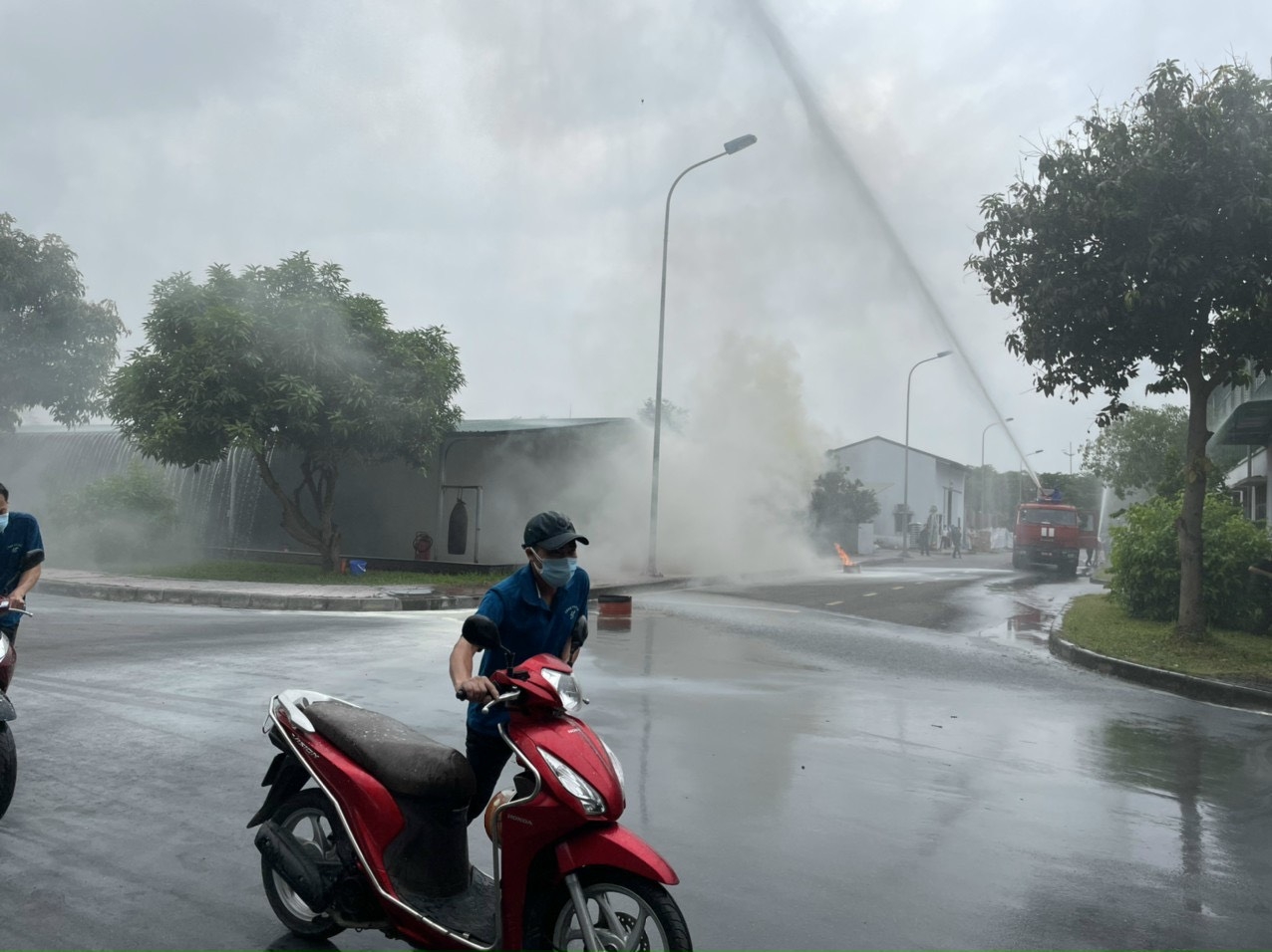 “Các đơn vị phải nâng cao chất lượng công tác huấn luyện An toàn vệ sinh lao động” “Các đơn vị phải nâng cao chất lượng công tác huấn luyện An toàn vệ sinh lao động”
