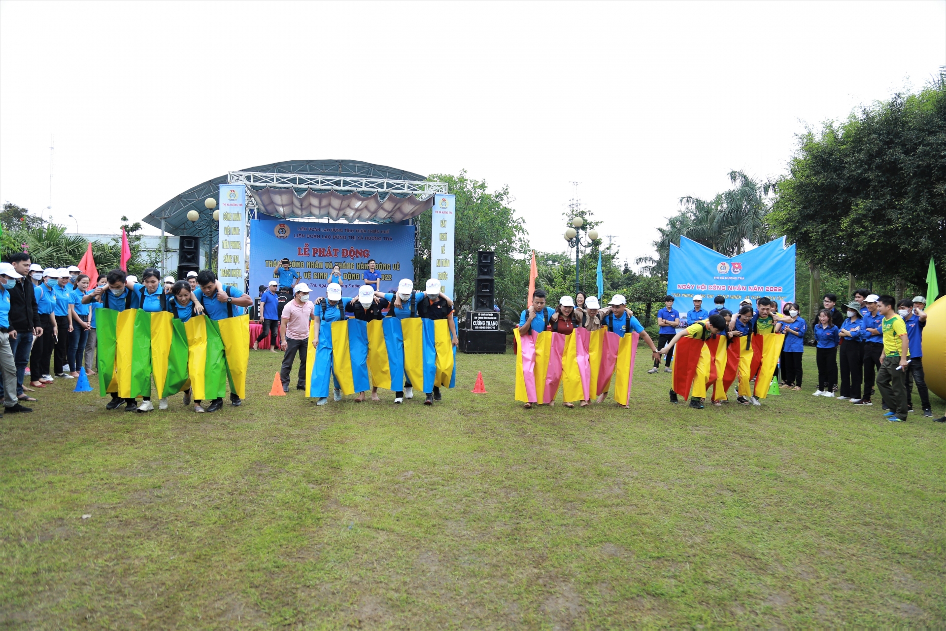 Sôi nổi Ngày hội công nhân thị xã Hương Trà (Thừa Thiên Huế)