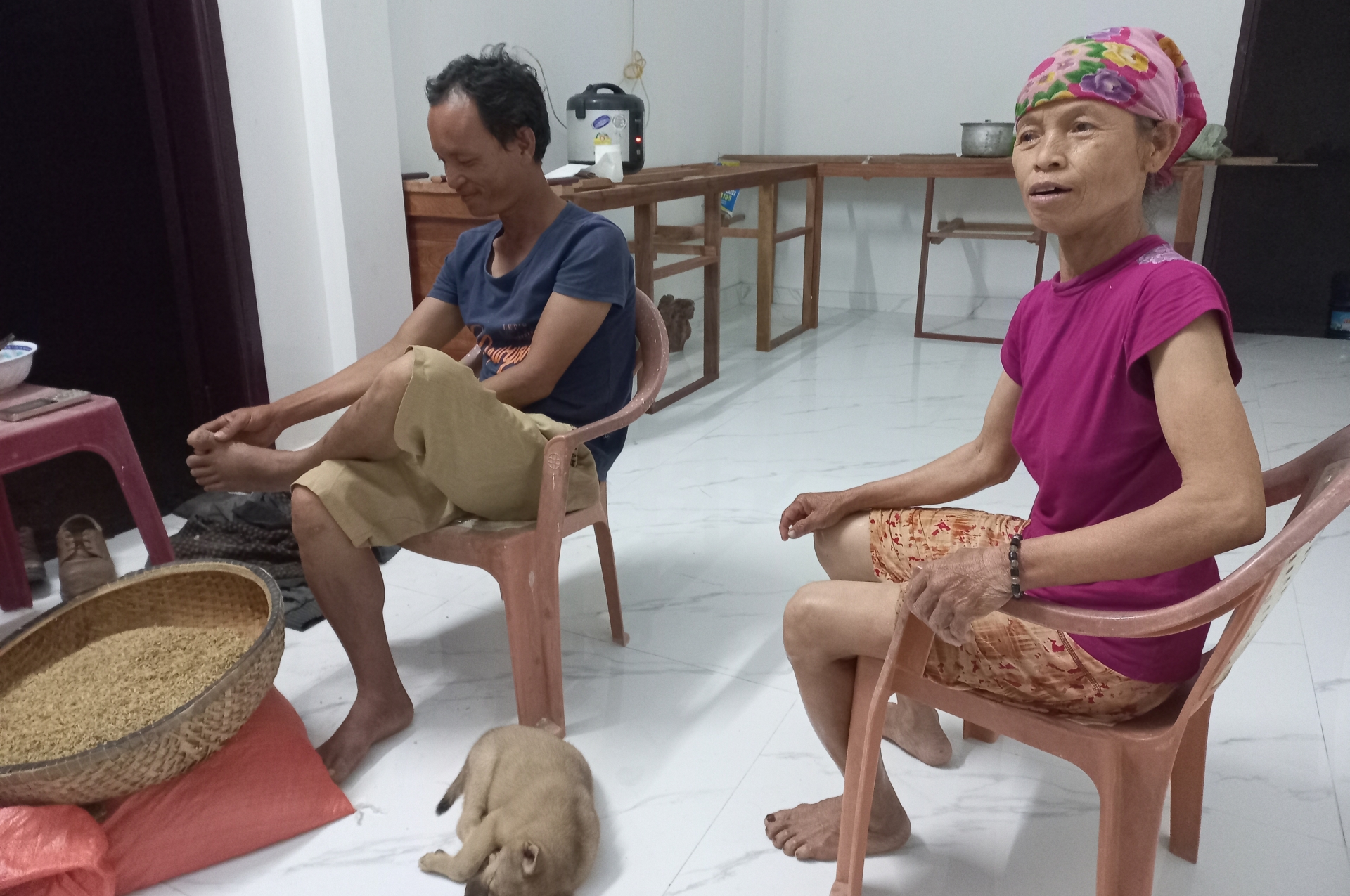 Chuyện đời người đi bộ ngàn cây số về quê - Kỳ 2: Người mẹ 