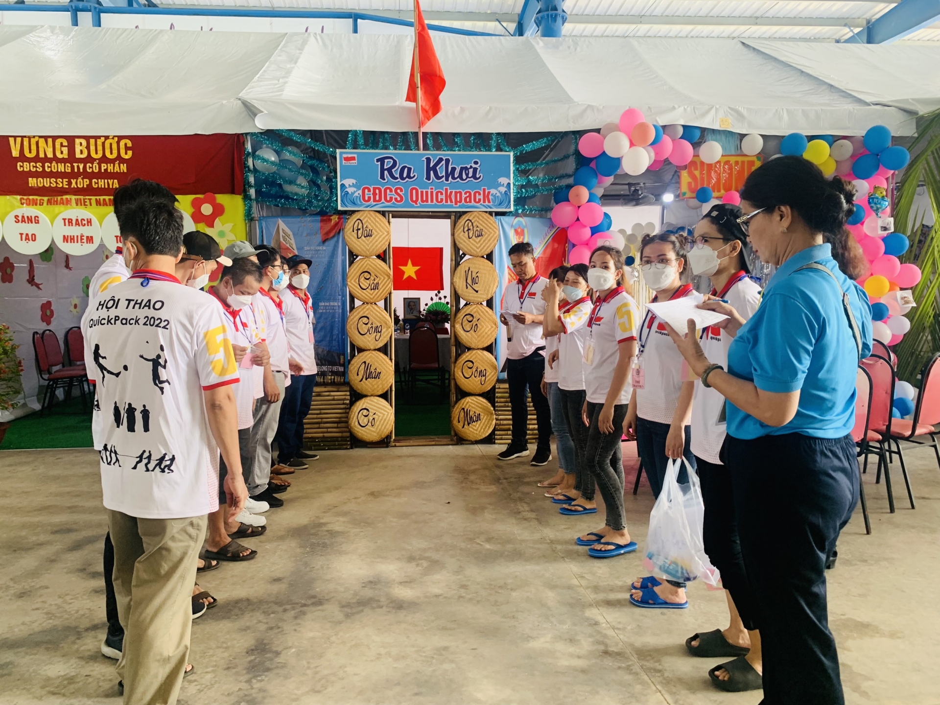 “Công nhân thực sự được “xả stress” với chương trình của Công đoàn” “Công nhân thực sự được “xả stress” với chương trình của Công đoàn”