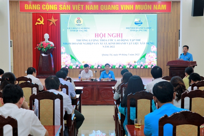 LĐLĐ tỉnh Quảng Trị: Tổ chức thương lượng TƯLĐTT nhóm doanh nghiệp vật liệu xây dựng LĐLĐ tỉnh Quảng Trị: Tổ chức thương lượng TƯLĐTT nhóm doanh nghiệp vật liệu xây dựng