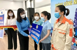 Tháng công nhân nói chuyện chia sẻ cùng công nhân