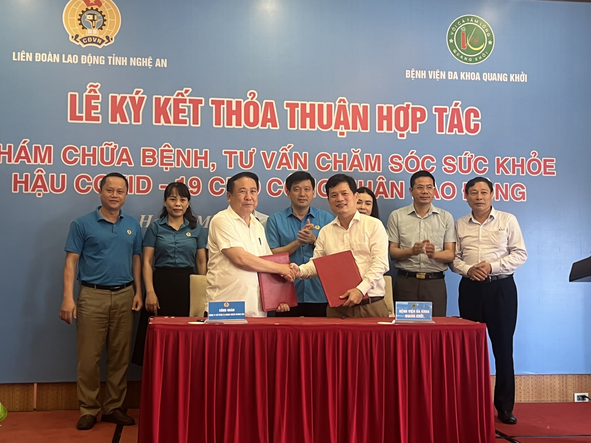 Hợp tác để chăm lo sức khoẻ cho người lao động LĐLĐ tỉnh Nghệ An ký kết thỏa thuận hợp tác với Bệnh viện Đa khoa Quang Khởi