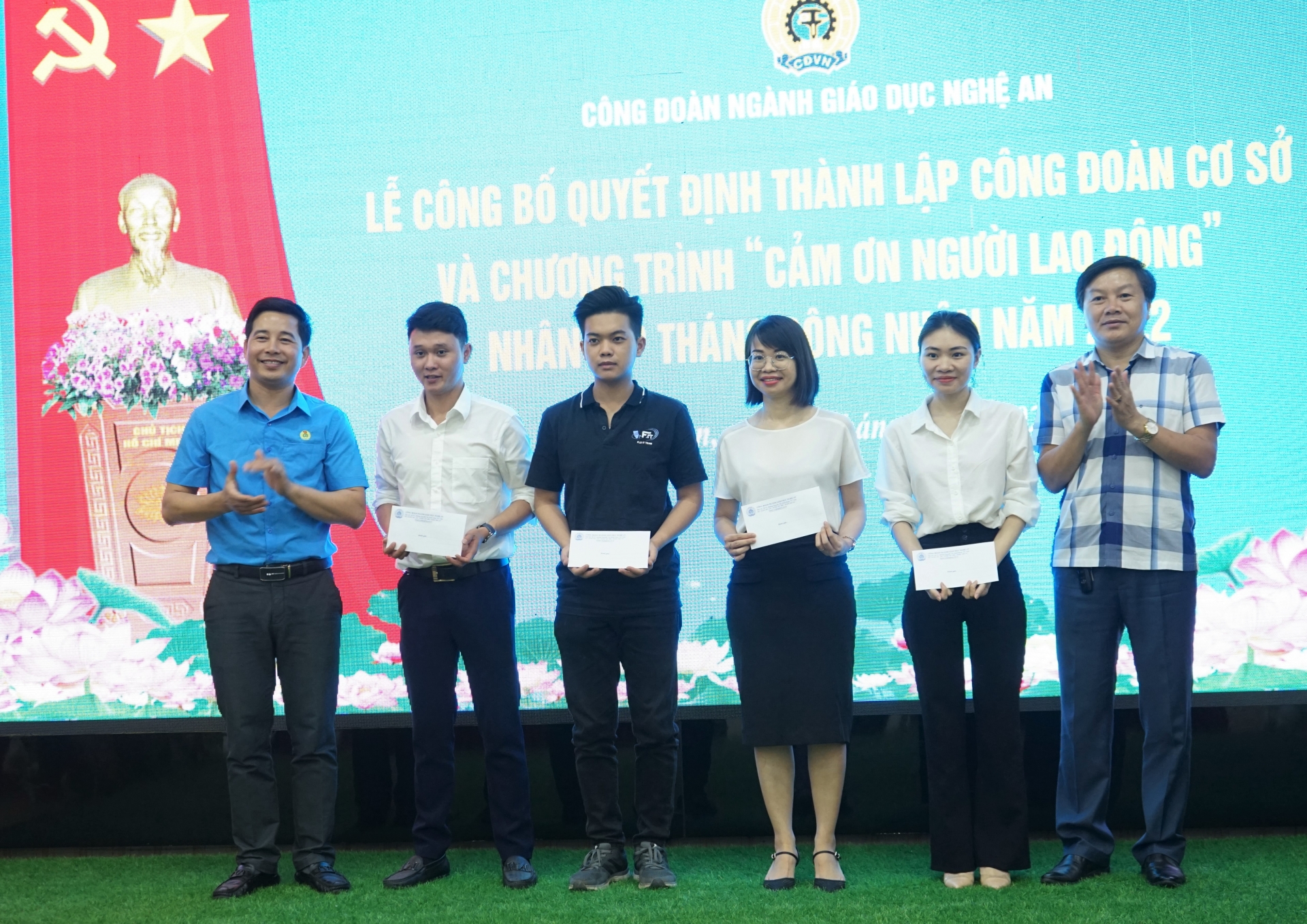 Công đoàn ngành Giáo dục Nghệ An thành lập công đoàn cơ sở, kết nạp 178 đoàn viên