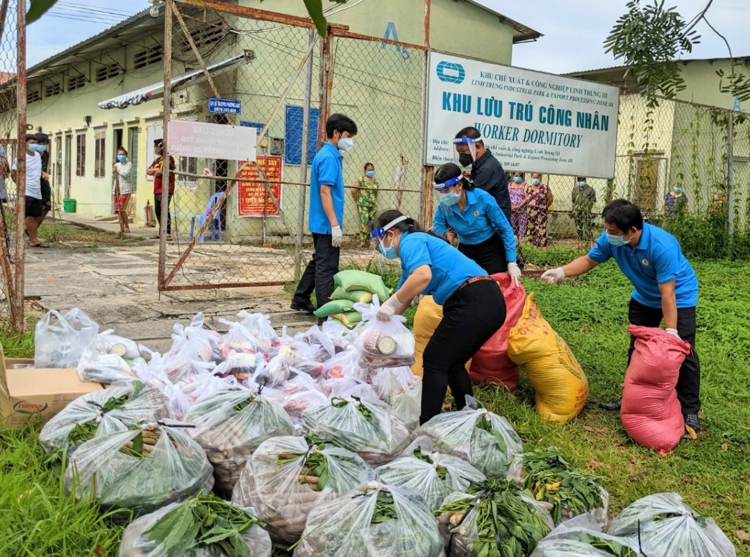 Người chị, người bạn của nữ công nhân Người chị, người bạn của nữ công nhân