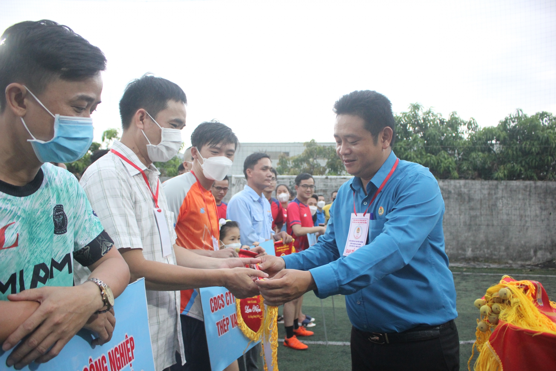 Tưng bừng khai mạc giải bóng đá cho công nhân, người lao động KCN Đà Nẵng