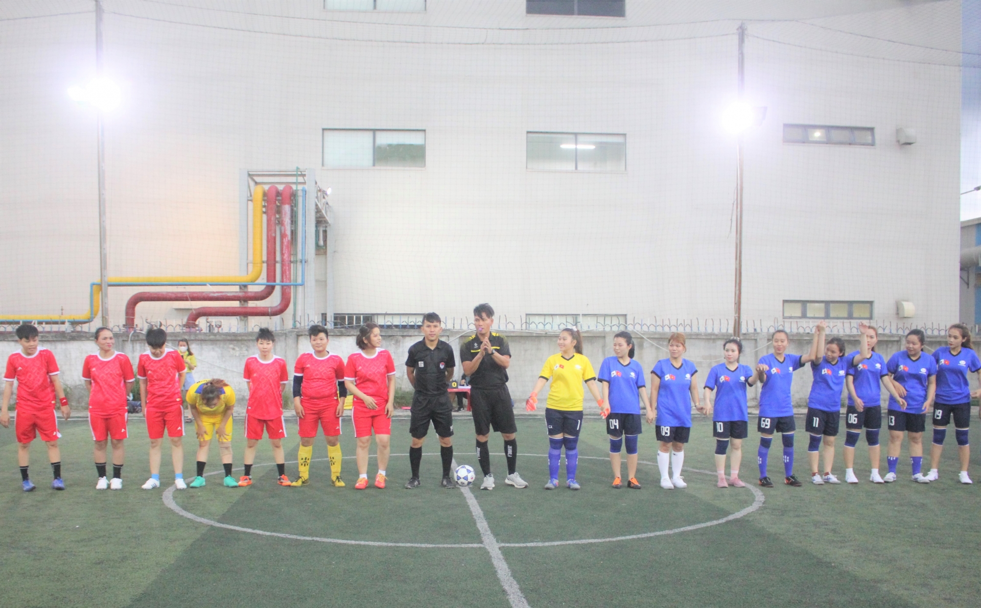 Tưng bừng khai mạc giải bóng đá cho công nhân, người lao động KCN Đà Nẵng