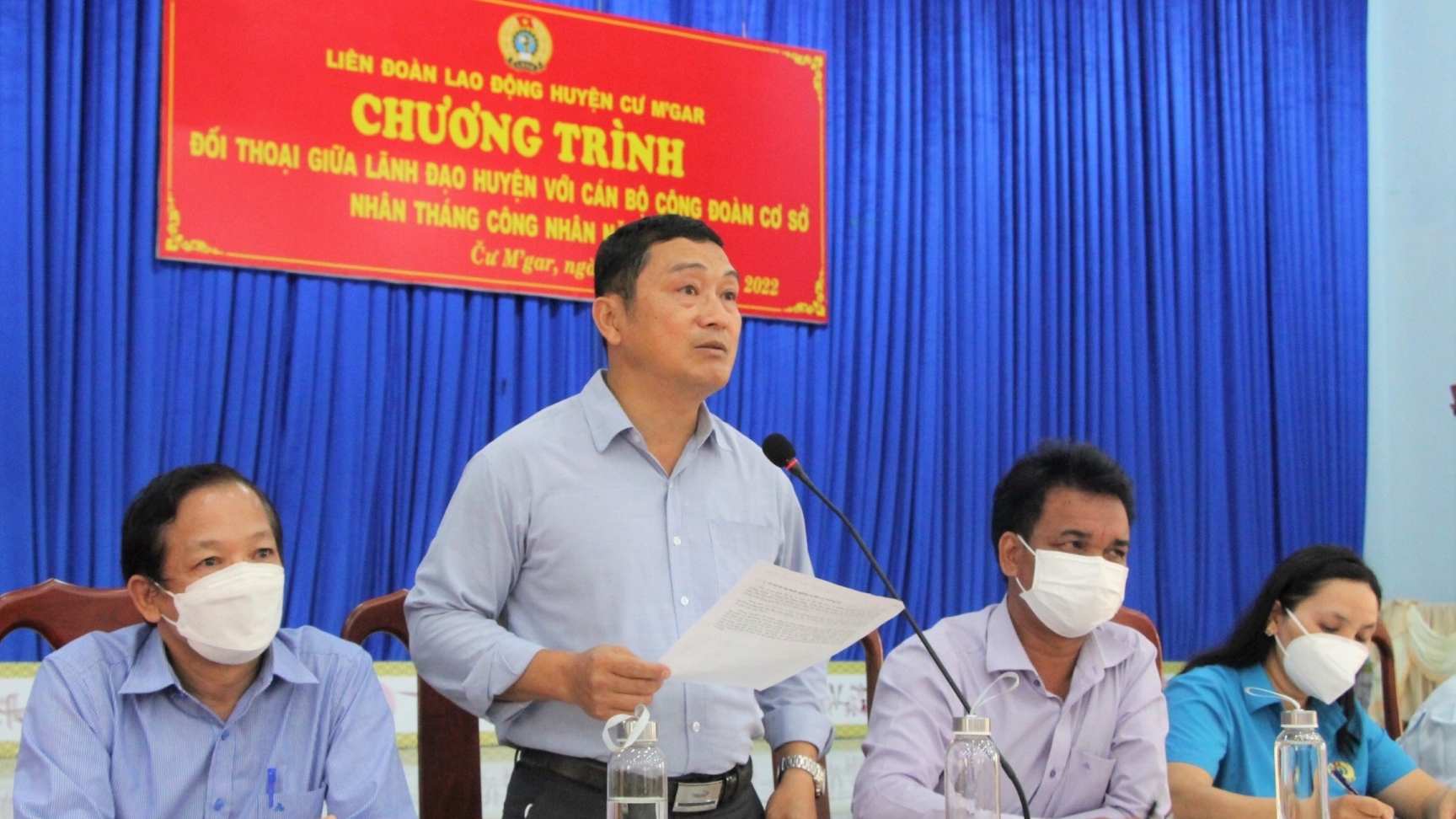 Đắk Lắk: đối thoại giữa lãnh đạo huyện với cán bộ công đoàn cơ sở