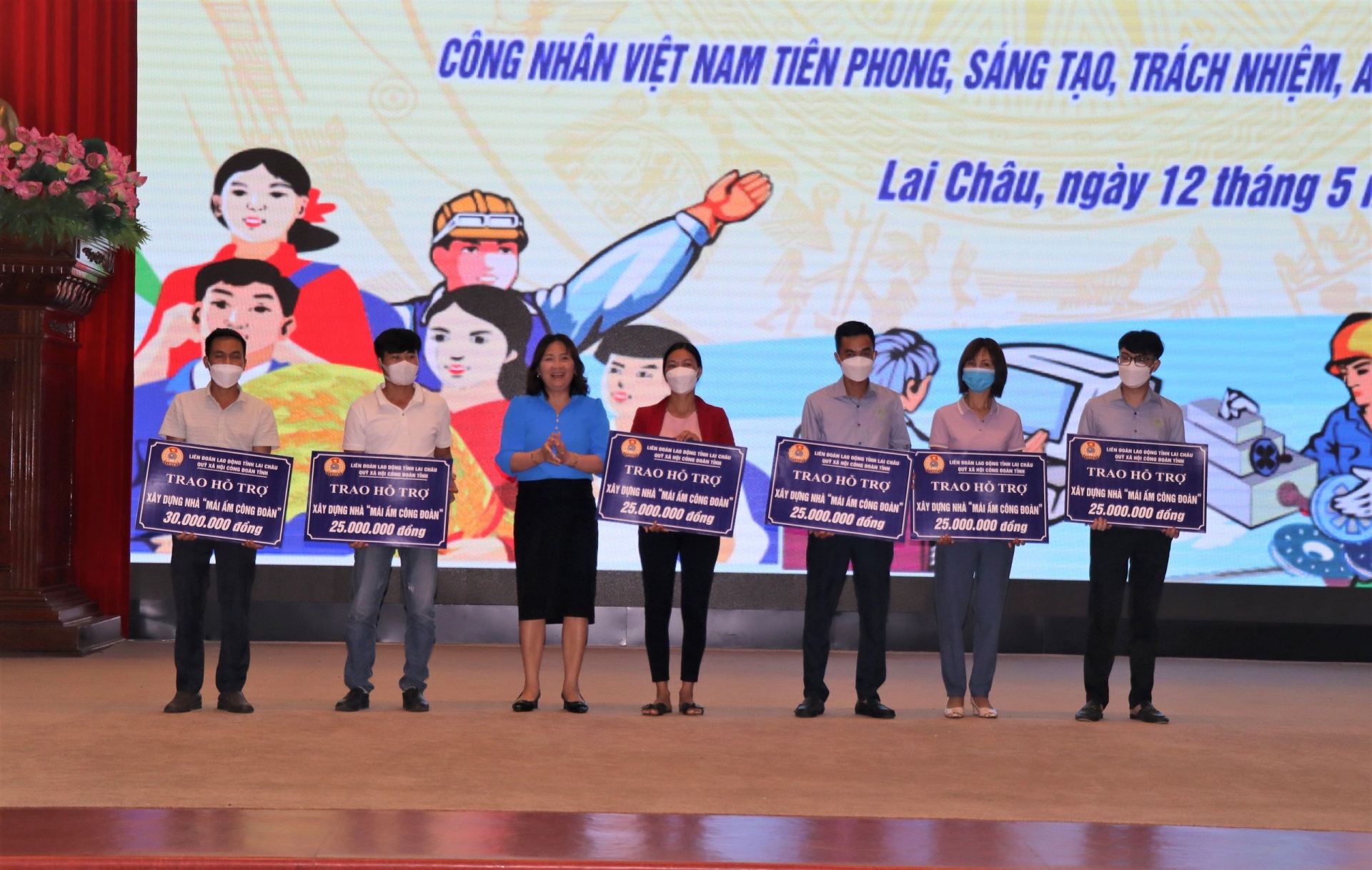 Lai Châu: Sôi nổi các hoạt động Tháng Công nhân