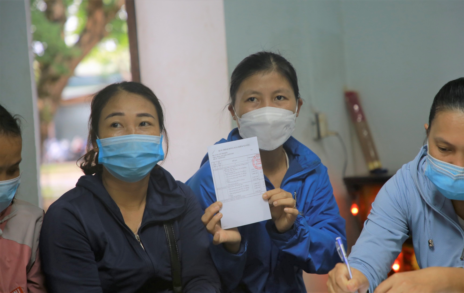 Công đoàn vào cuộc, 30 người lao động đã được chốt sổ BHXH Công đoàn vào cuộc, 30 người lao động đã được chốt sổ BHXH