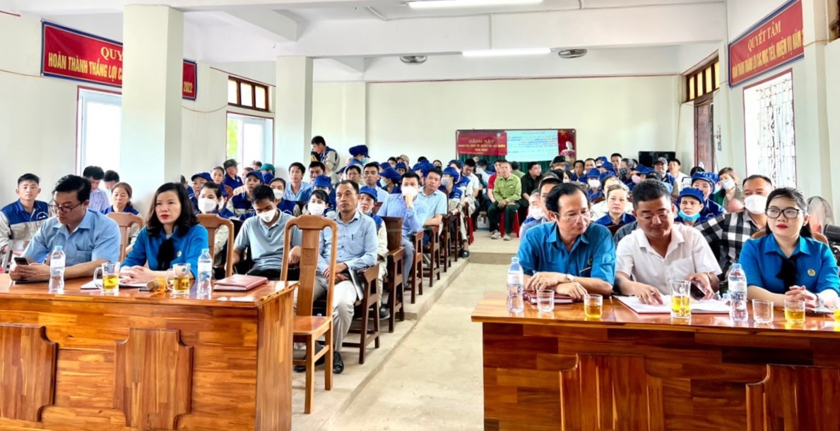 Công đoàn ngành Nông nghiêp và PTNT Nghệ An: Nhiều hoạt động ý nghĩa, thiết thực Công đoàn ngành NN&PTNT Nghệ An tổ chức nhiều hoạt động ý nghĩa để cảm ơn NLĐ