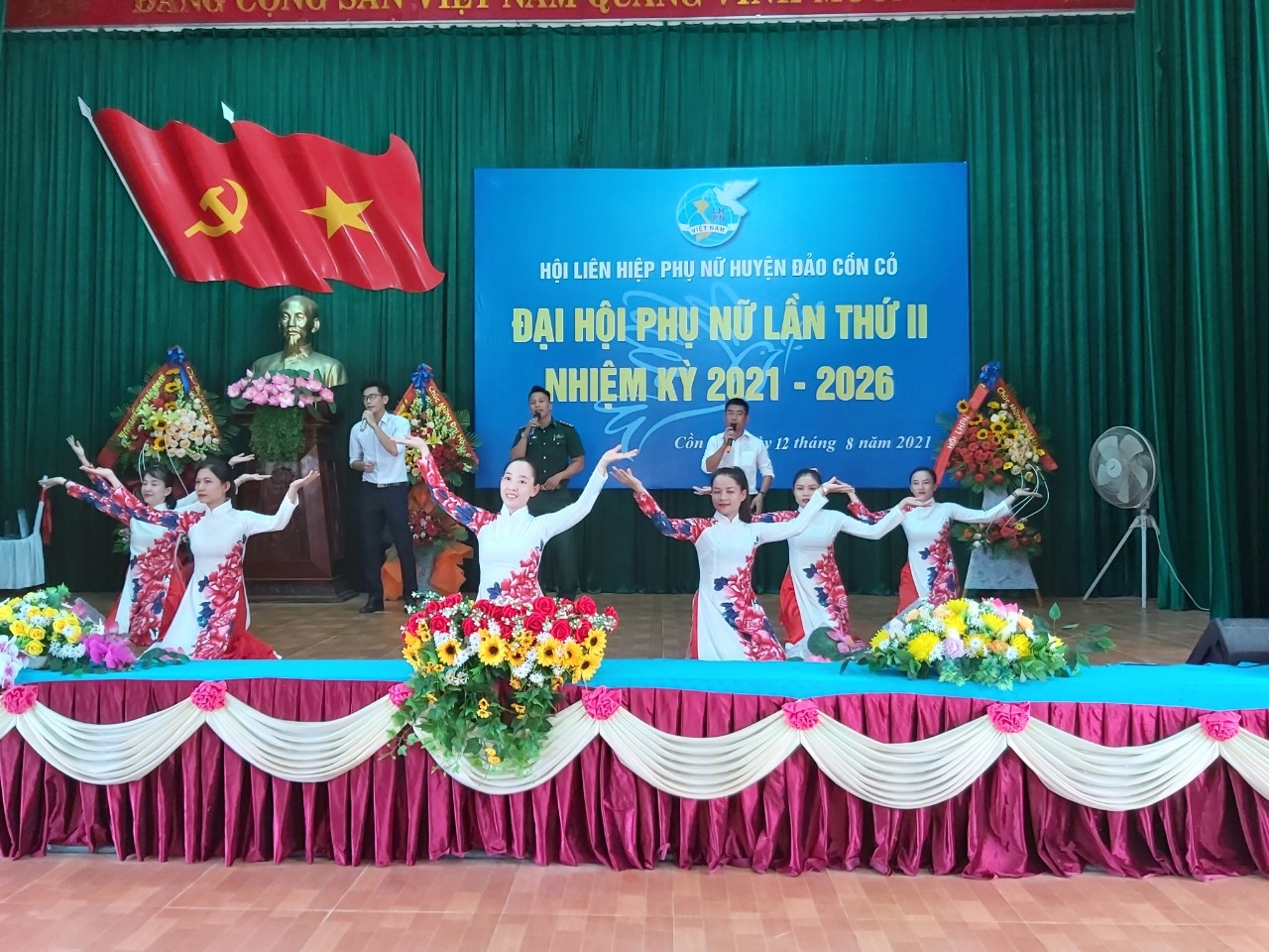 Bình minh Cồn Cỏ Bình minh Cồn Cỏ