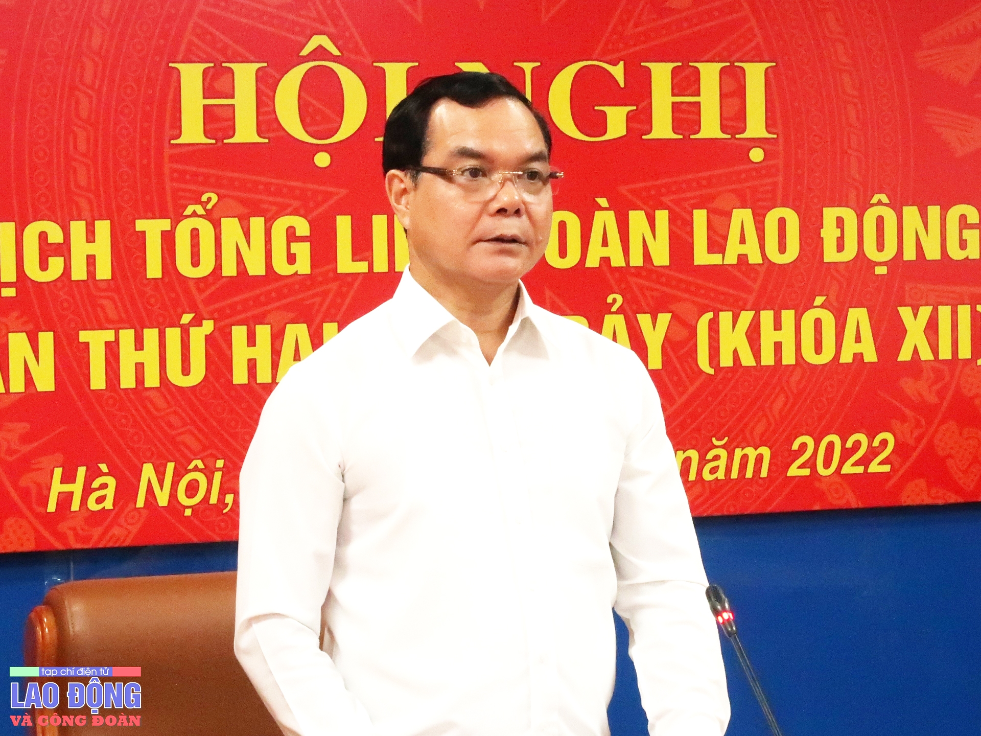 Hội nghị Đoàn Chủ tịch Tổng LĐLĐ Việt Nam lần thứ 27, khoá XII Hội nghị Đoàn Chủ tịch Tổng LĐLĐ Việt Nam lần thứ 27, khoá XII