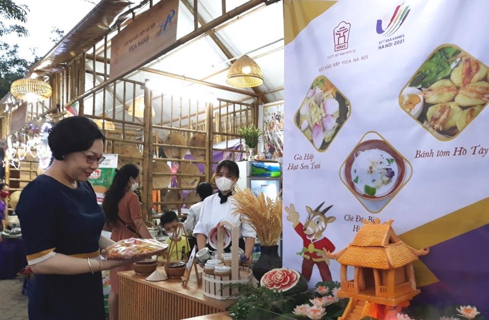 Khai mạc Lễ hội Ẩm thực và Du lịch làng nghề Hà Nội năm 2022 Khai mạc Lễ hội Ẩm thực và Du lịch làng nghề Hà Nội năm 2022