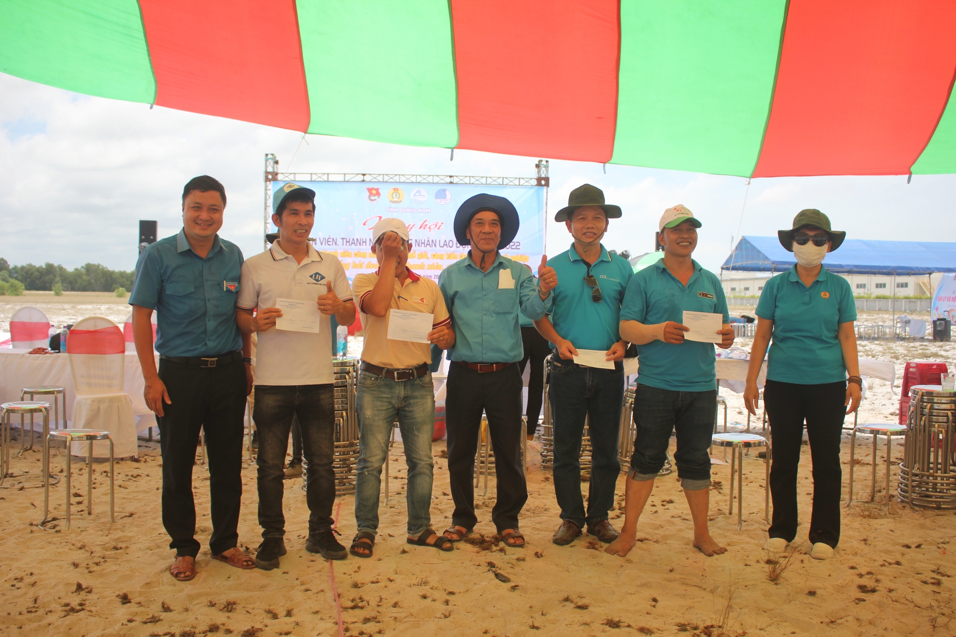 Tưng bừng Ngày hội gắn kết công nhân, người lao động tỉnh Quảng Nam Tưng bừng Ngày hội gắn kết công nhân, người lao động tỉnh Quảng Nam