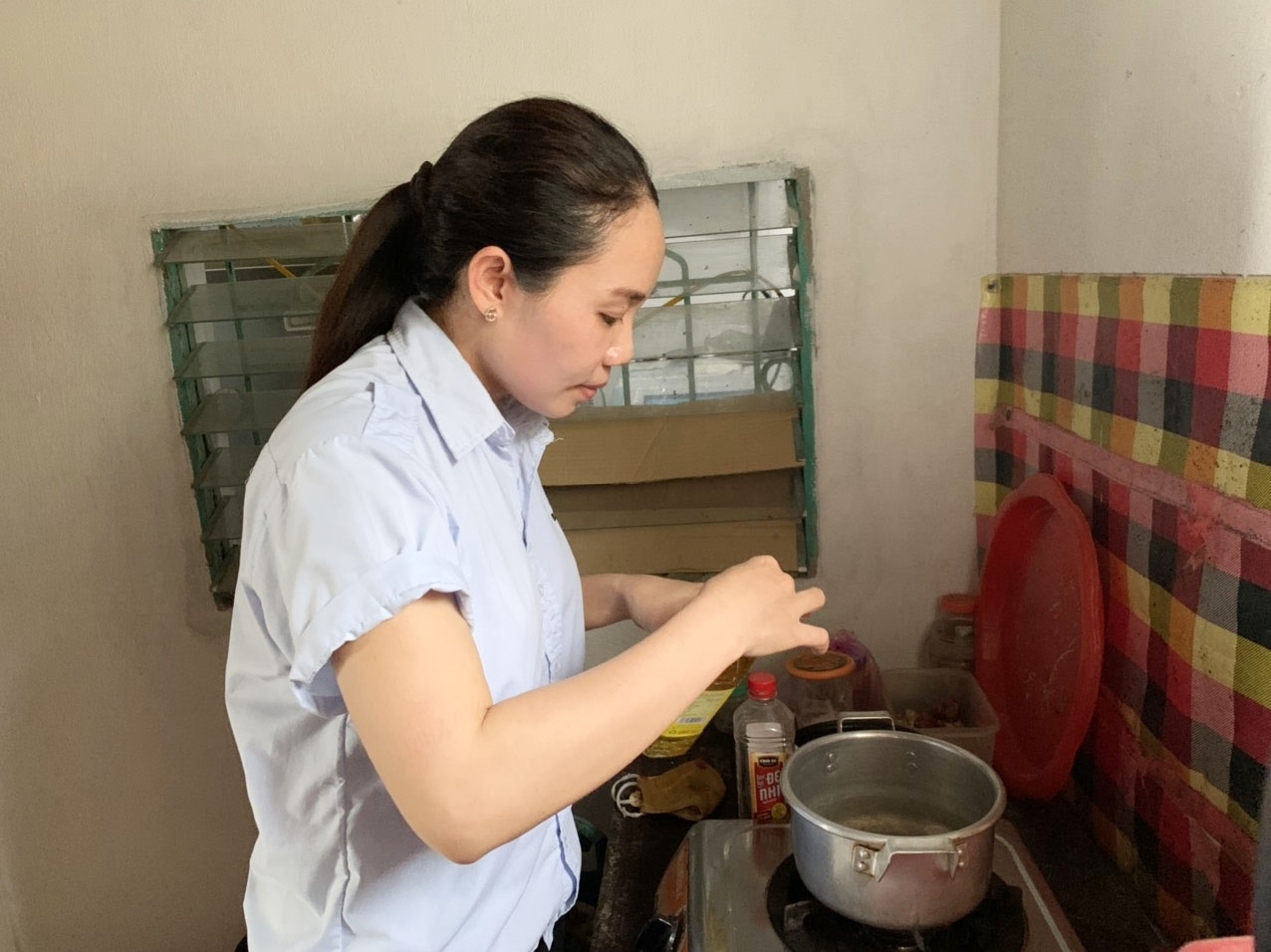 Tăng tiền lương, giảm tiền điện, nước – Những vấn đề công nhân quan tâm, kiến nghị Tăng tiền lương, giảm tiền điện, nước – Những vấn đề công nhân quan tâm, kiến nghị