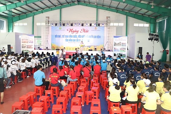 Đến để chia sẻ niềm vui: Ngày hội văn hóa công nhân tỉnh Đồng Nai năm 2022 Đến để chia sẻ niềm vui: Ngày hội văn hóa công nhân tỉnh Đồng Nai năm 2022